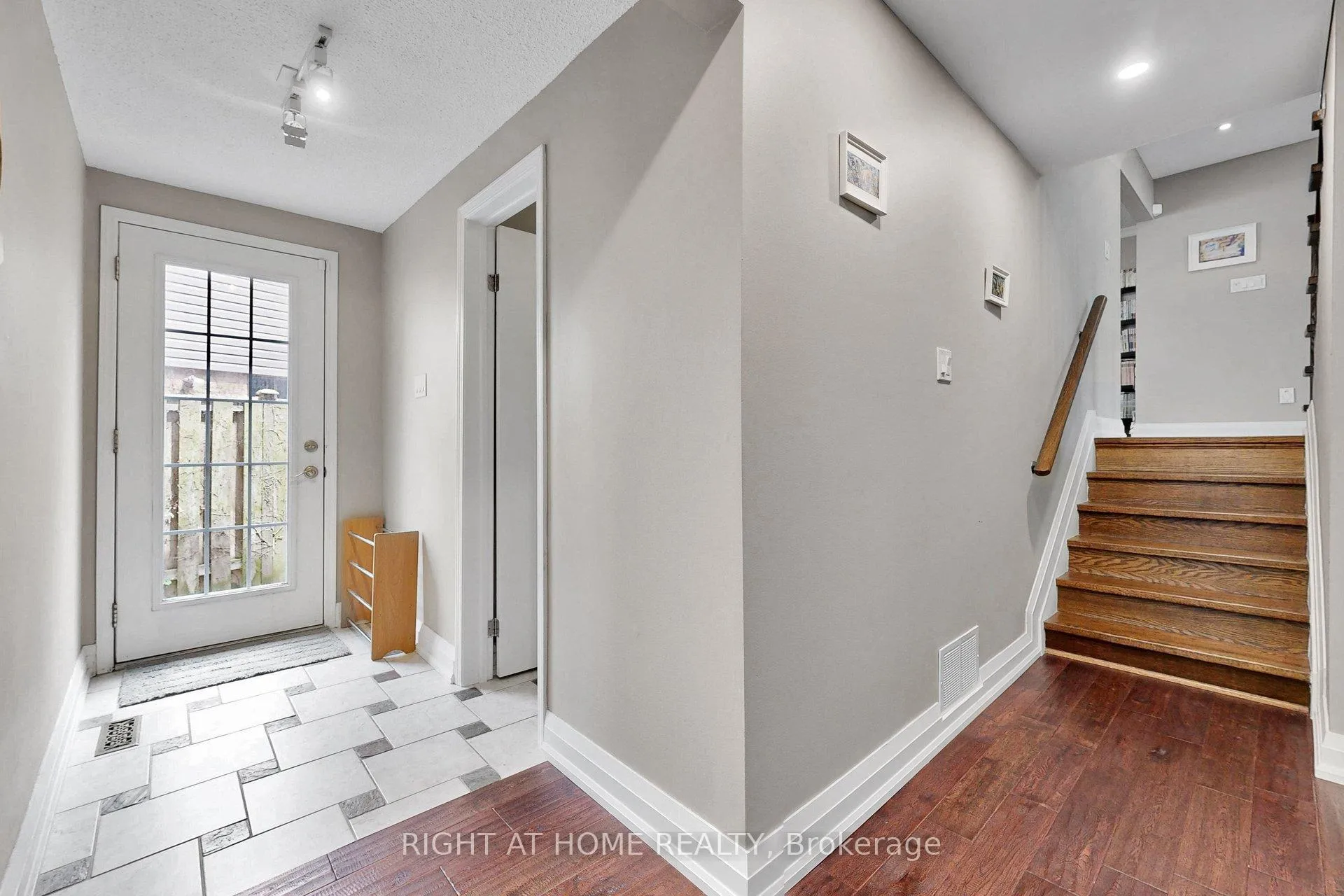 Photo 31 of 62 Kings College Road, Markham, Aileen-Willowbrook — HOMEH