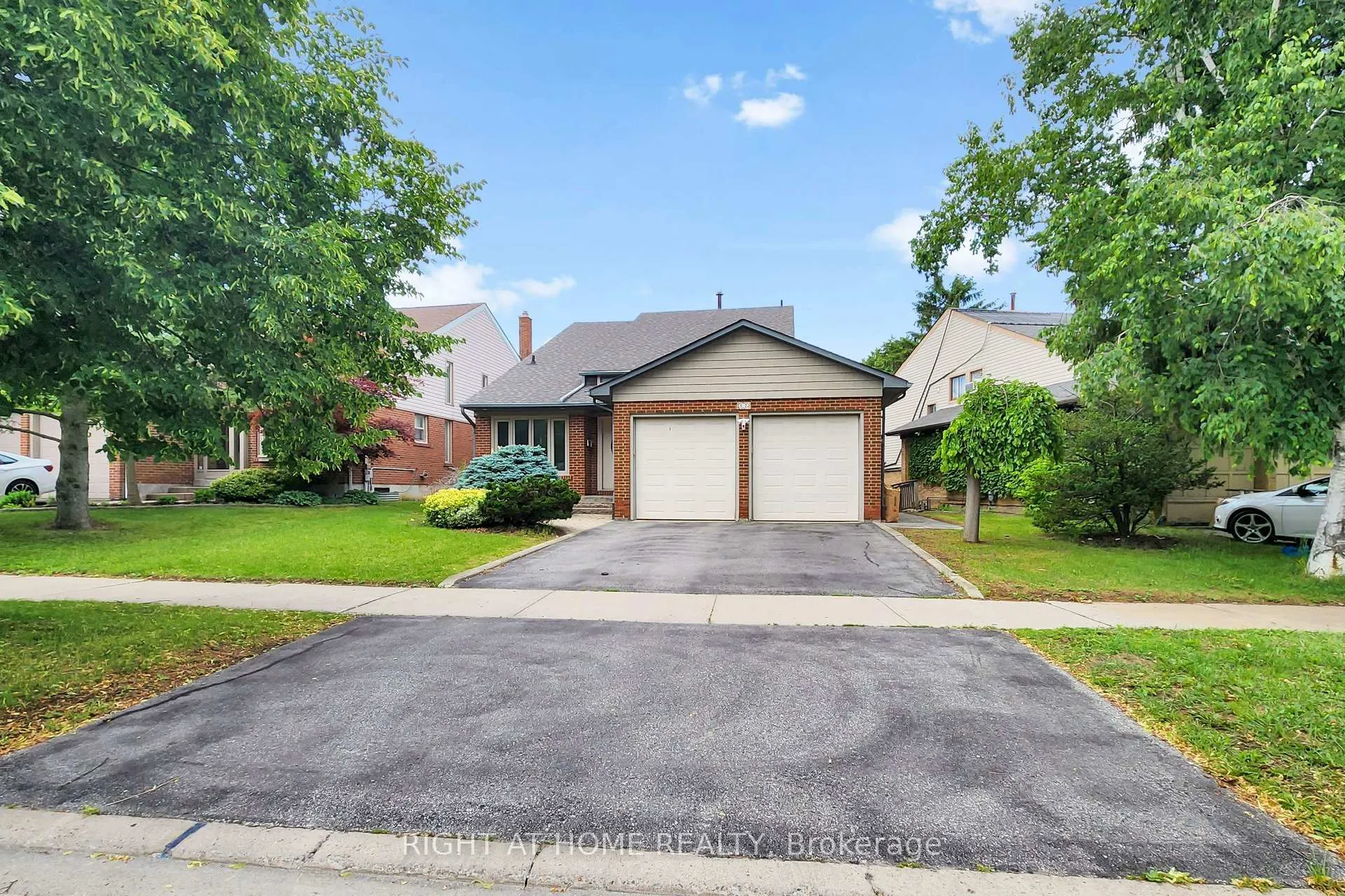 Photo 41 of 62 Kings College Road, Markham, Aileen-Willowbrook — HOMEH