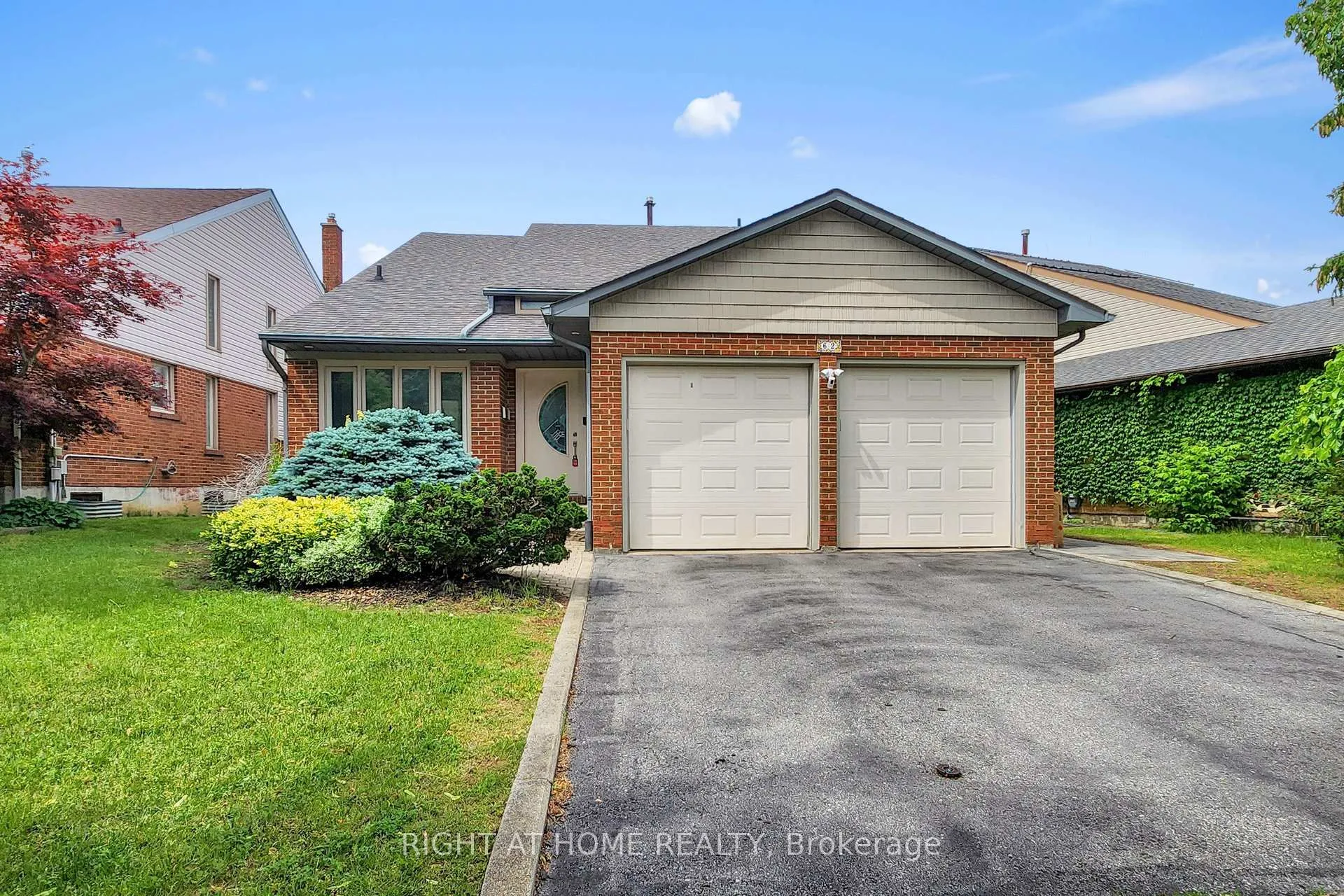 Photo 42 of 62 Kings College Road, Markham, Aileen-Willowbrook — HOMEH