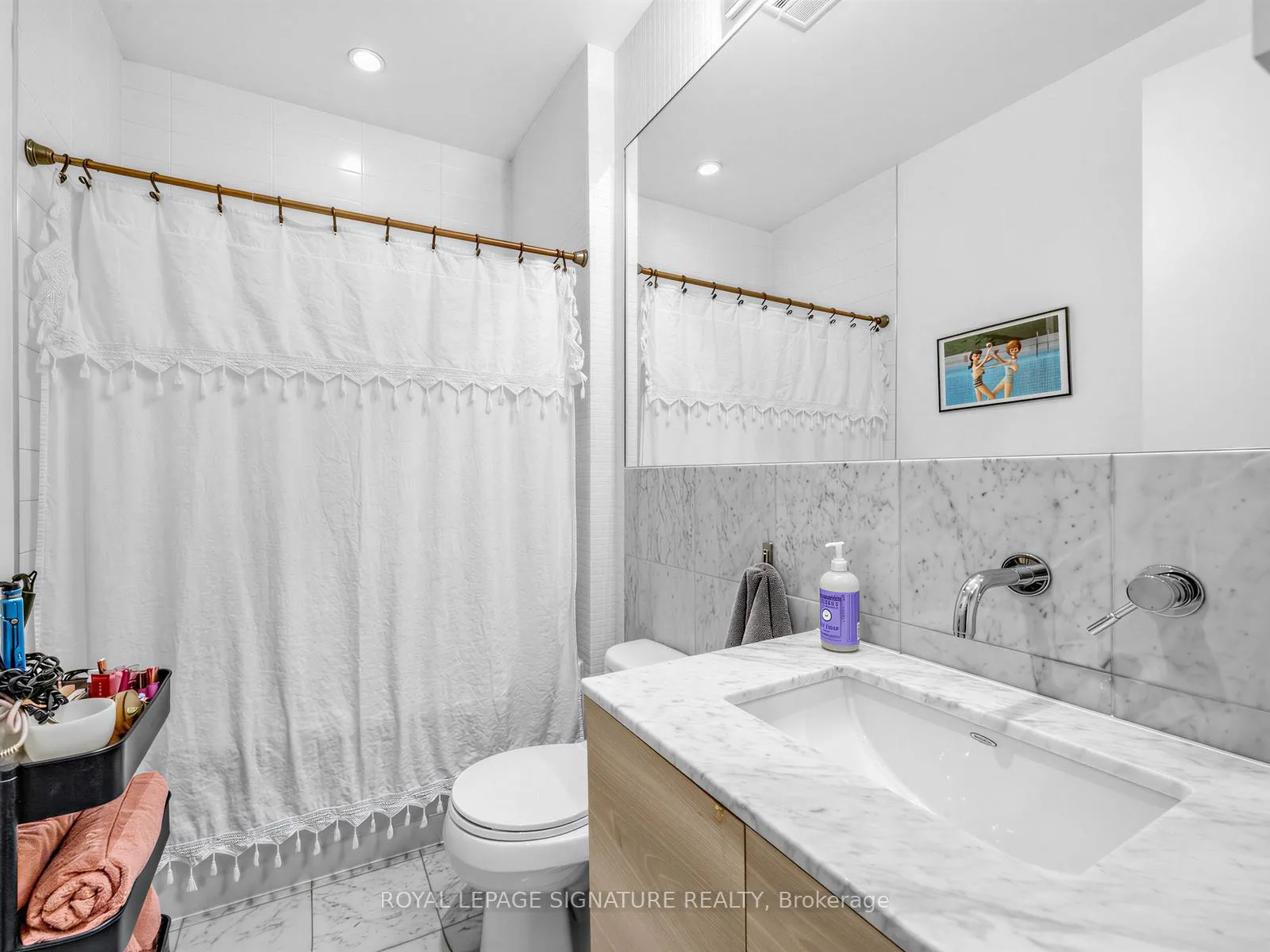 Photo 17 of Unit 422, 380 Macpherson Avenue, Toronto, Casa Loma — HOMEH