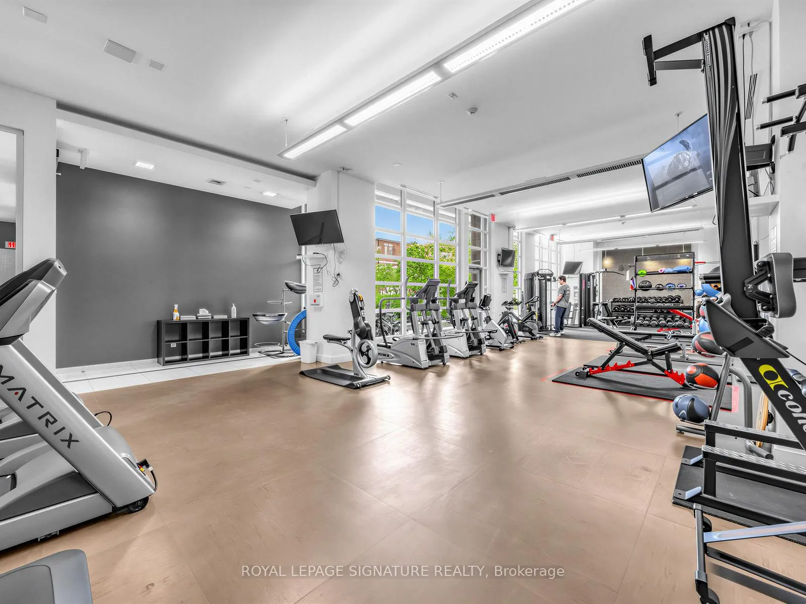 Photo 19 of Unit 422, 380 Macpherson Avenue, Toronto, Casa Loma — HOMEH