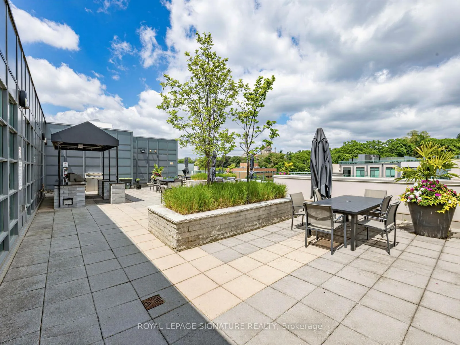 Photo 20 of Unit 422, 380 Macpherson Avenue, Toronto, Casa Loma — HOMEH