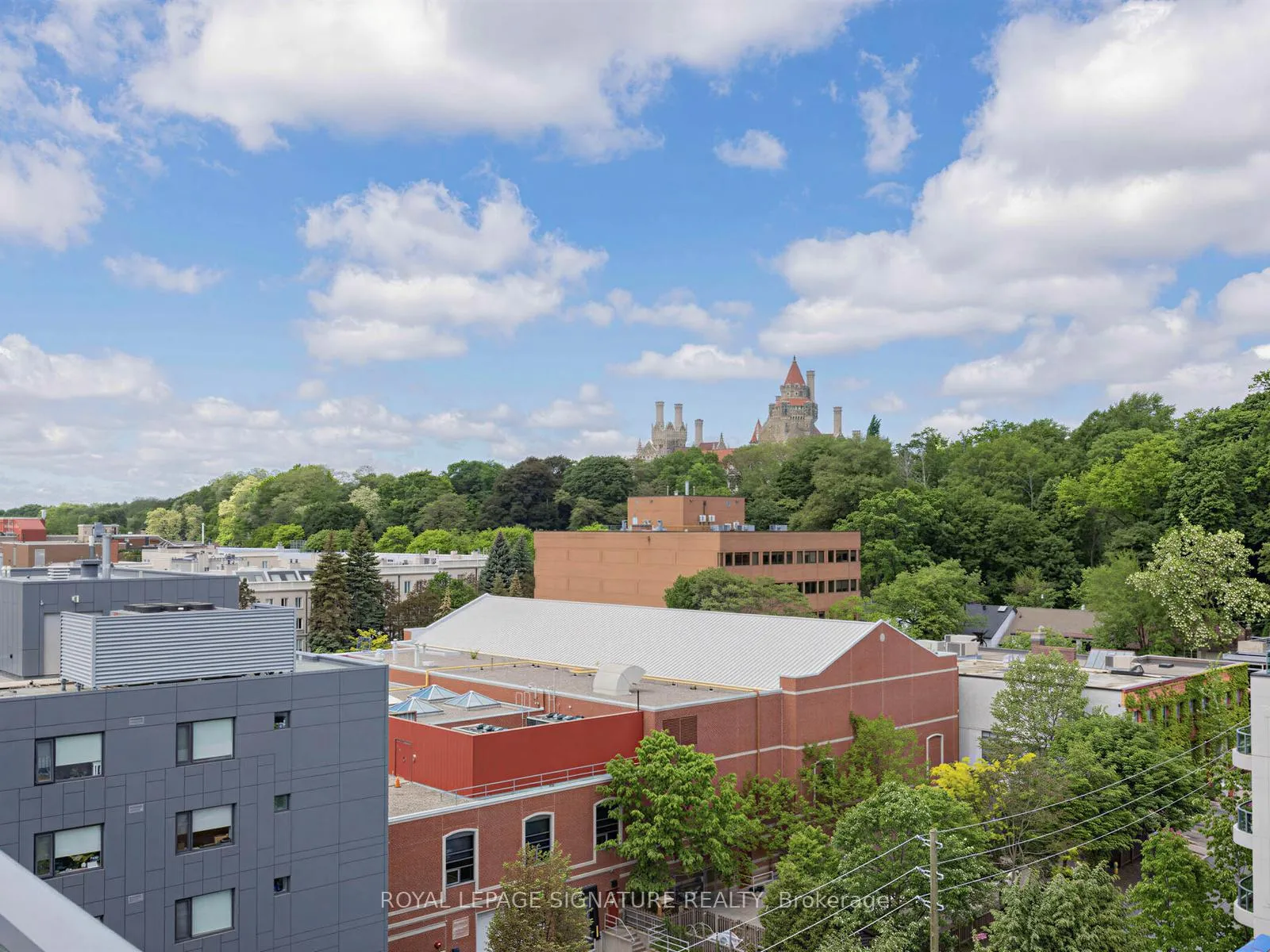 Photo 24 of Unit 422, 380 Macpherson Avenue, Toronto, Casa Loma — HOMEH
