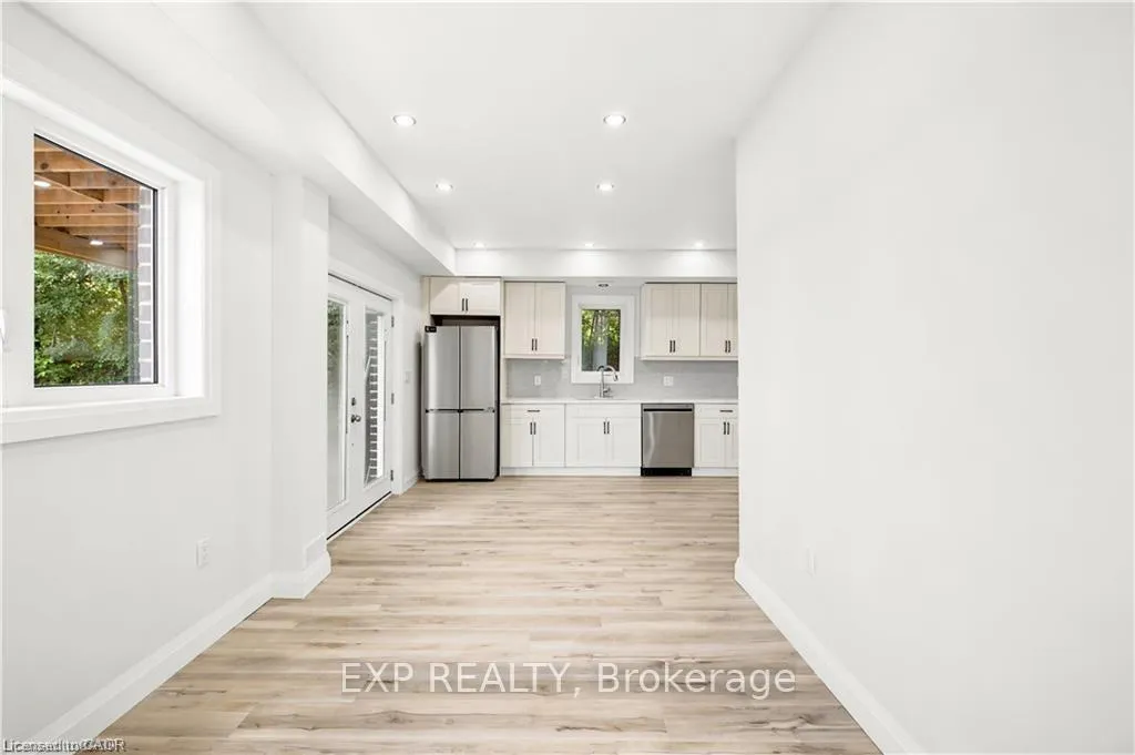 Photo 56 of 129 St George Street, Kitchener, Cedar Hill — HOMEH