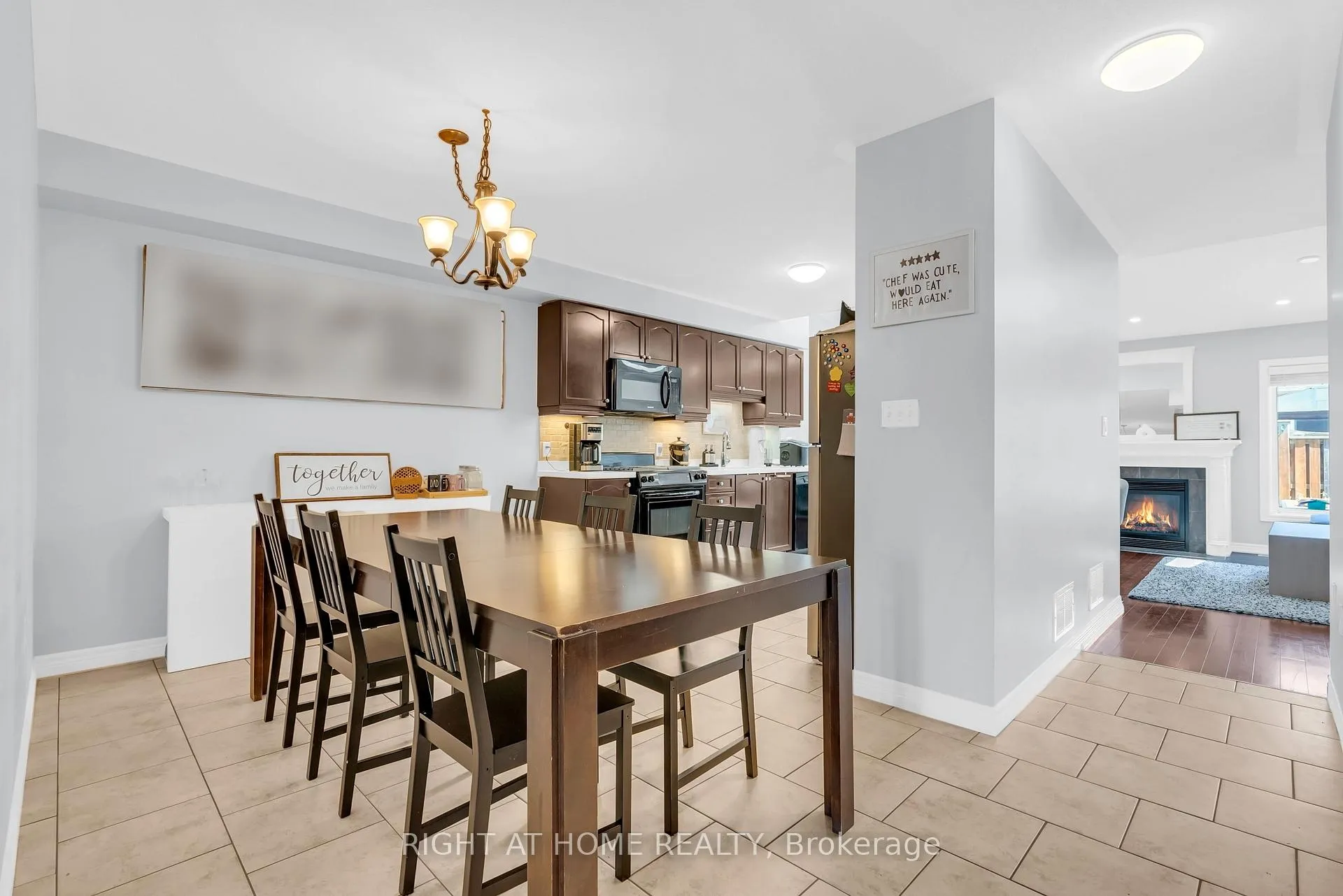 Photo 19 of 9 Periwinkle Drive, Hamilton, Stoney Creek — HOMEH
