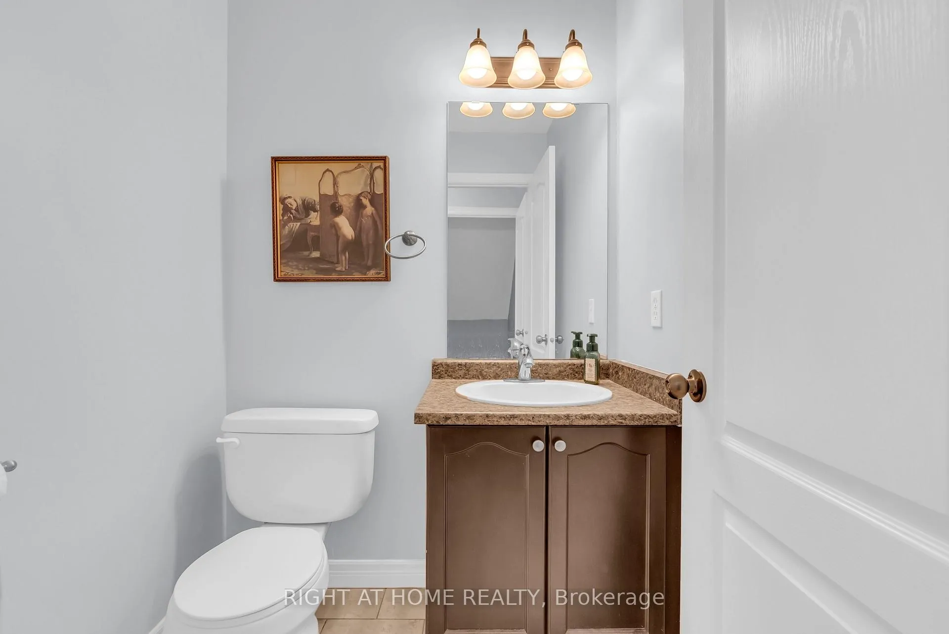 Photo 23 of 9 Periwinkle Drive, Hamilton, Stoney Creek — HOMEH