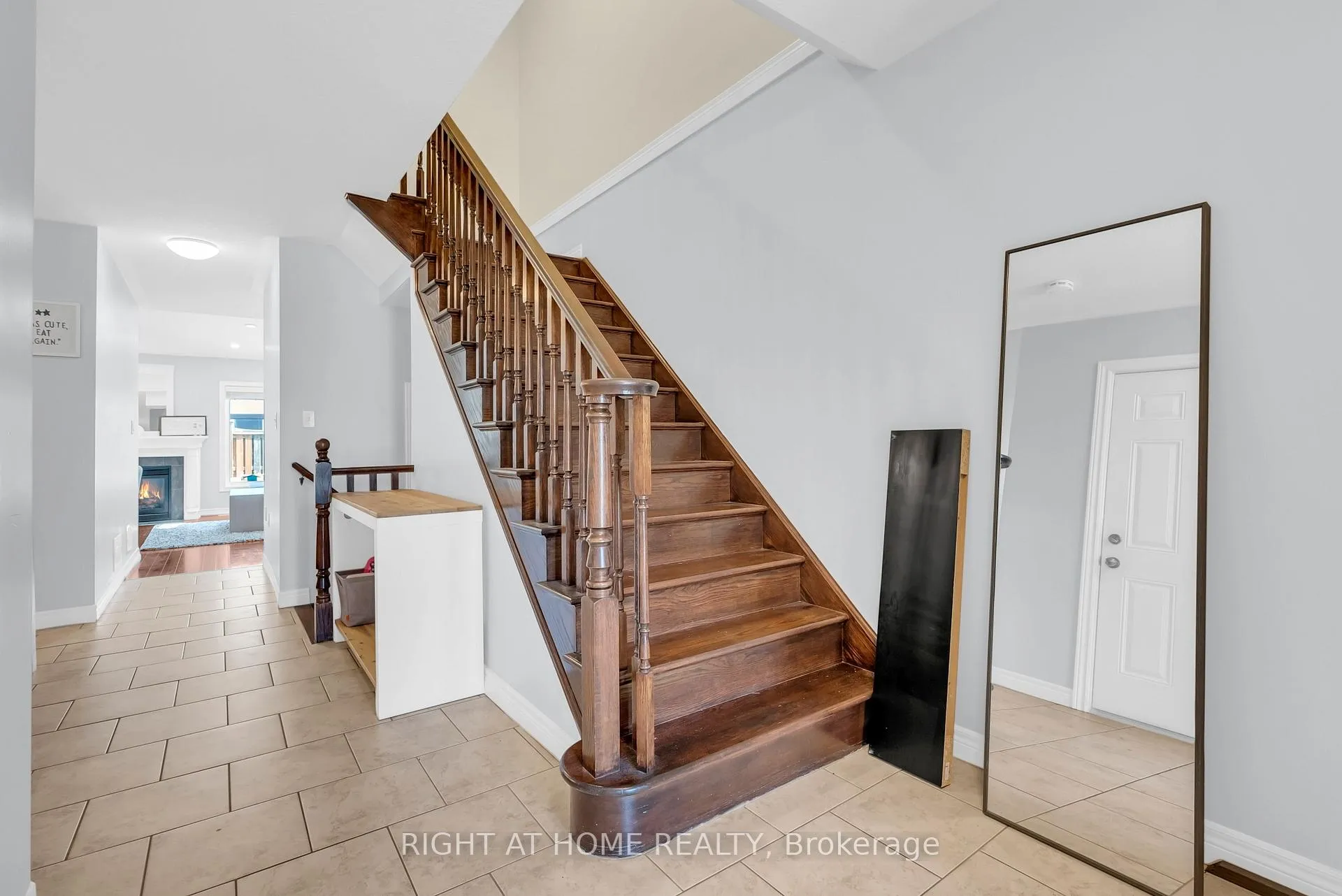 Photo 24 of 9 Periwinkle Drive, Hamilton, Stoney Creek — HOMEH