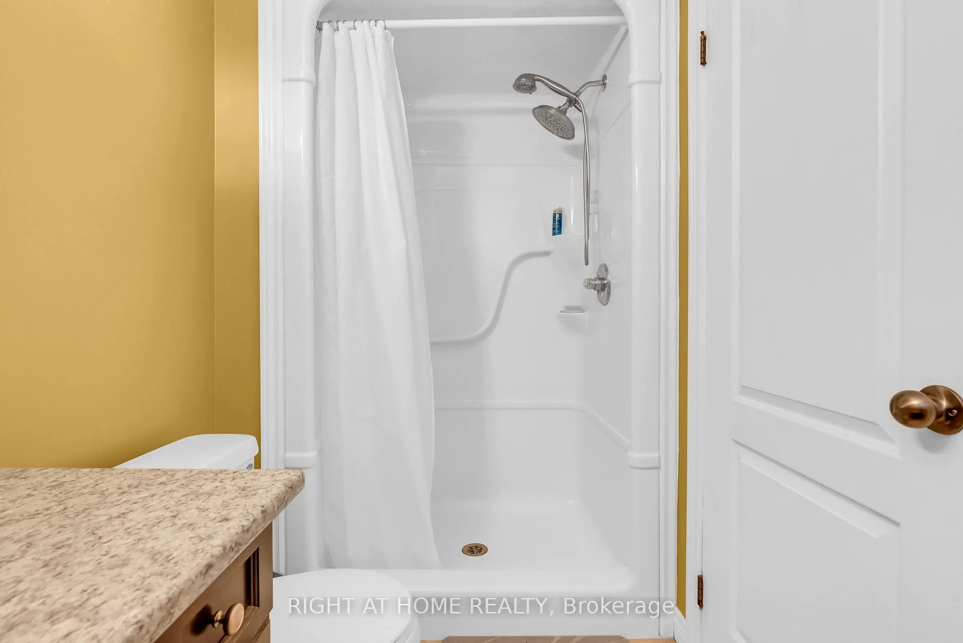 Photo 31 of 9 Periwinkle Drive, Hamilton, Stoney Creek — HOMEH