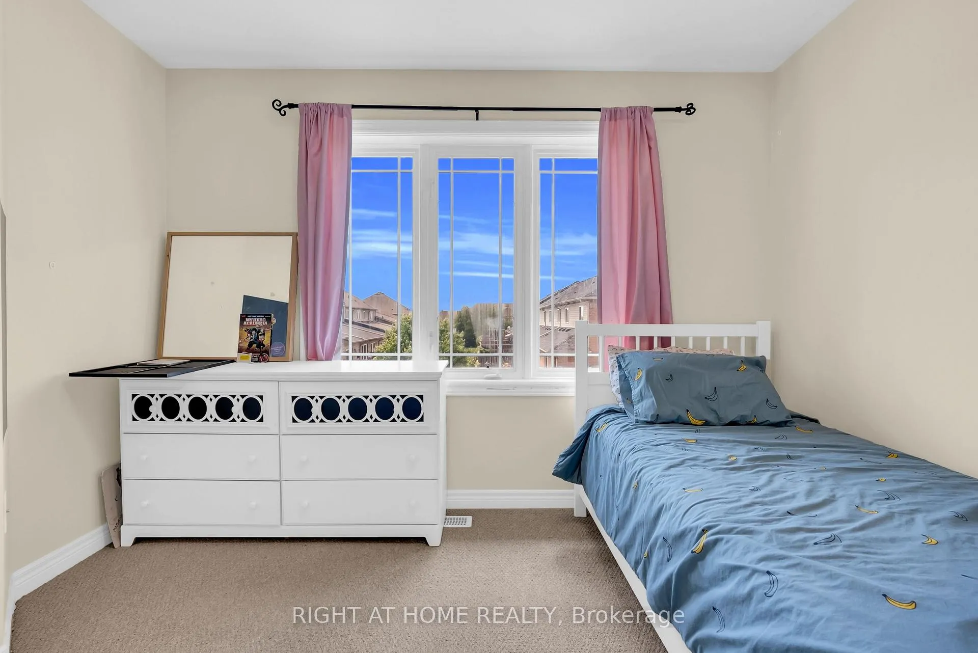 Photo 37 of 9 Periwinkle Drive, Hamilton, Stoney Creek — HOMEH