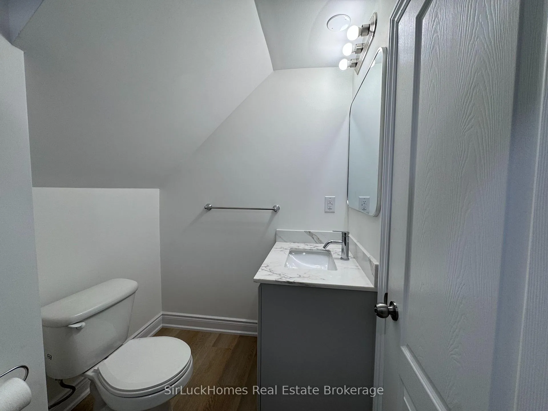 Photo 9 of 78 Starhill Crescent, Brampton, Sandringham-Wellington — HOMEH