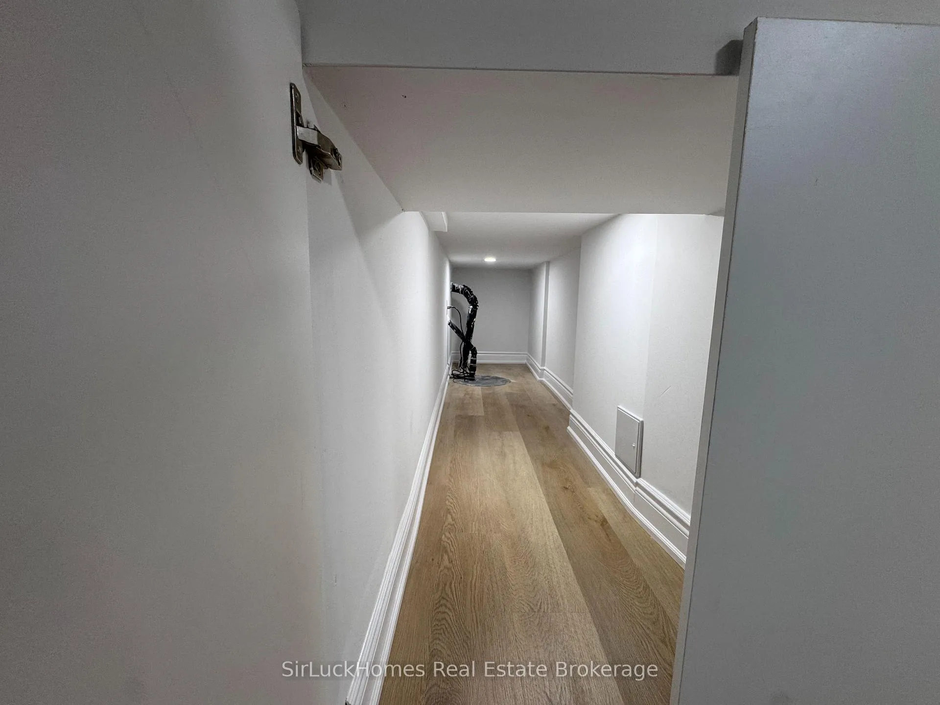 Photo 14 of 78 Starhill Crescent, Brampton, Sandringham-Wellington — HOMEH