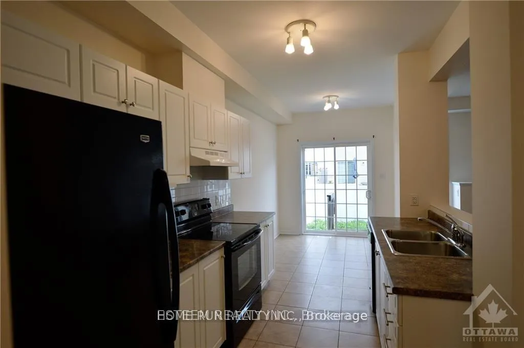 Photo 7 of 567 Ashbourne Crescent, Ottawa, Barrhaven - Stonebridge — HOMEH