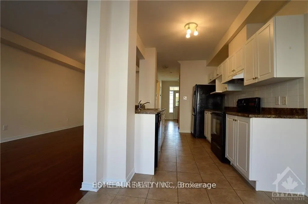 Photo 9 of 567 Ashbourne Crescent, Ottawa, Barrhaven - Stonebridge — HOMEH