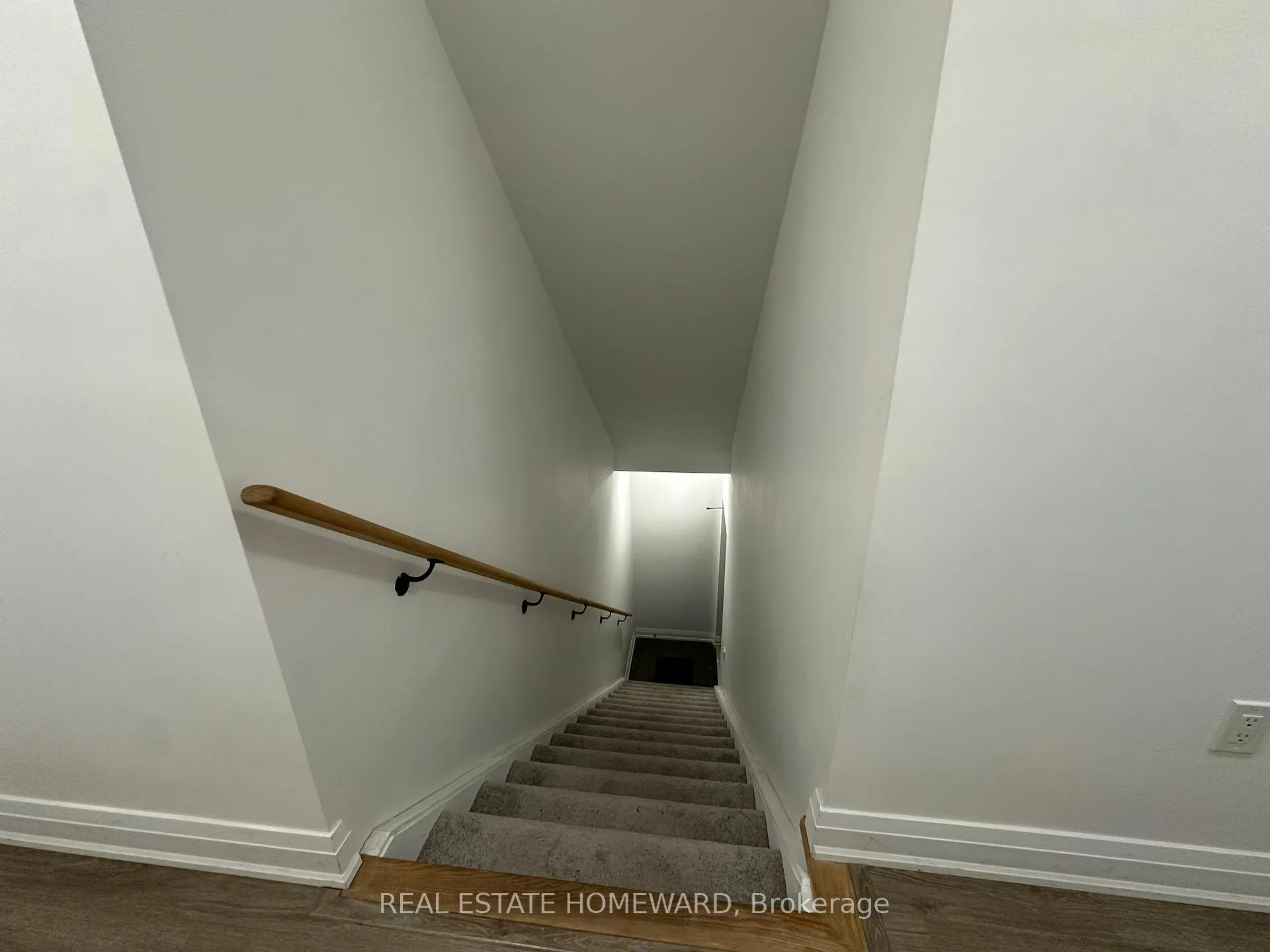 Photo 4 of Unit C103, 5299 Highway 7, Vaughan, Vaughan Grove — HOMEH