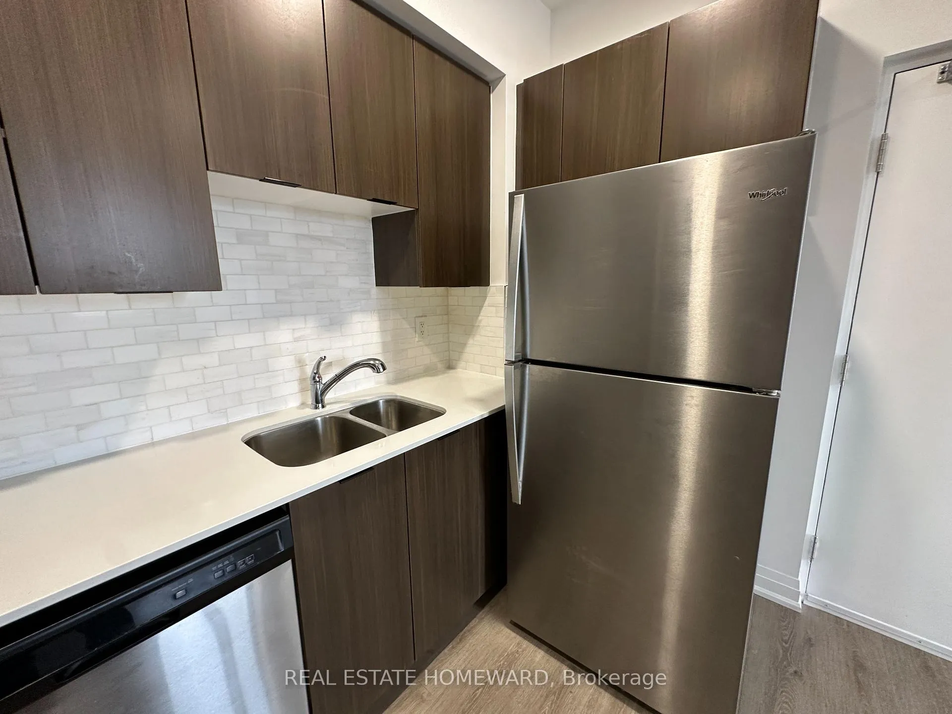 Photo 13 of Unit C103, 5299 Highway 7, Vaughan, Vaughan Grove — HOMEH