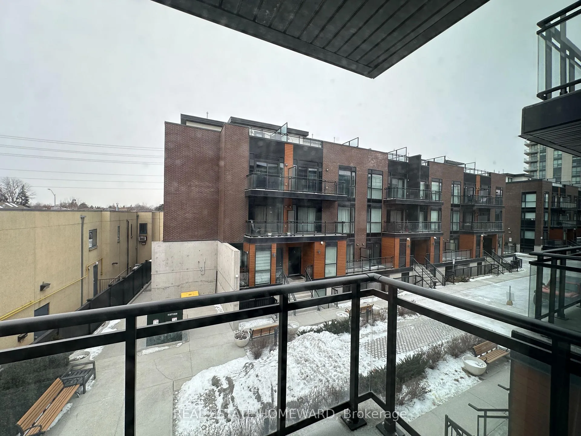 Photo 31 of Unit C103, 5299 Highway 7, Vaughan, Vaughan Grove — HOMEH