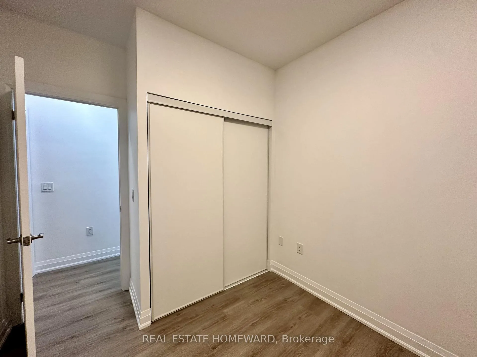 Photo 37 of Unit C103, 5299 Highway 7, Vaughan, Vaughan Grove — HOMEH