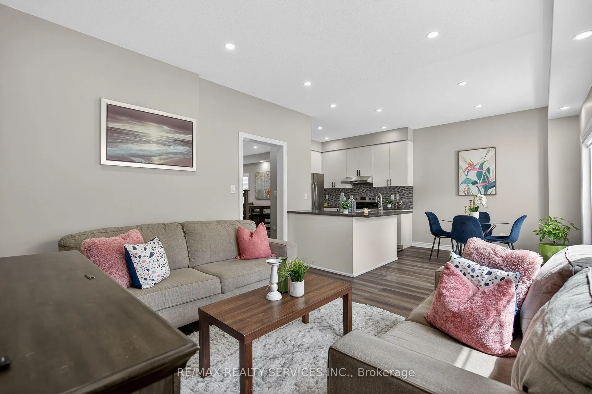 Photo 22 of 69 Mantz Crescent, Whitby, Taunton North — HOMEH