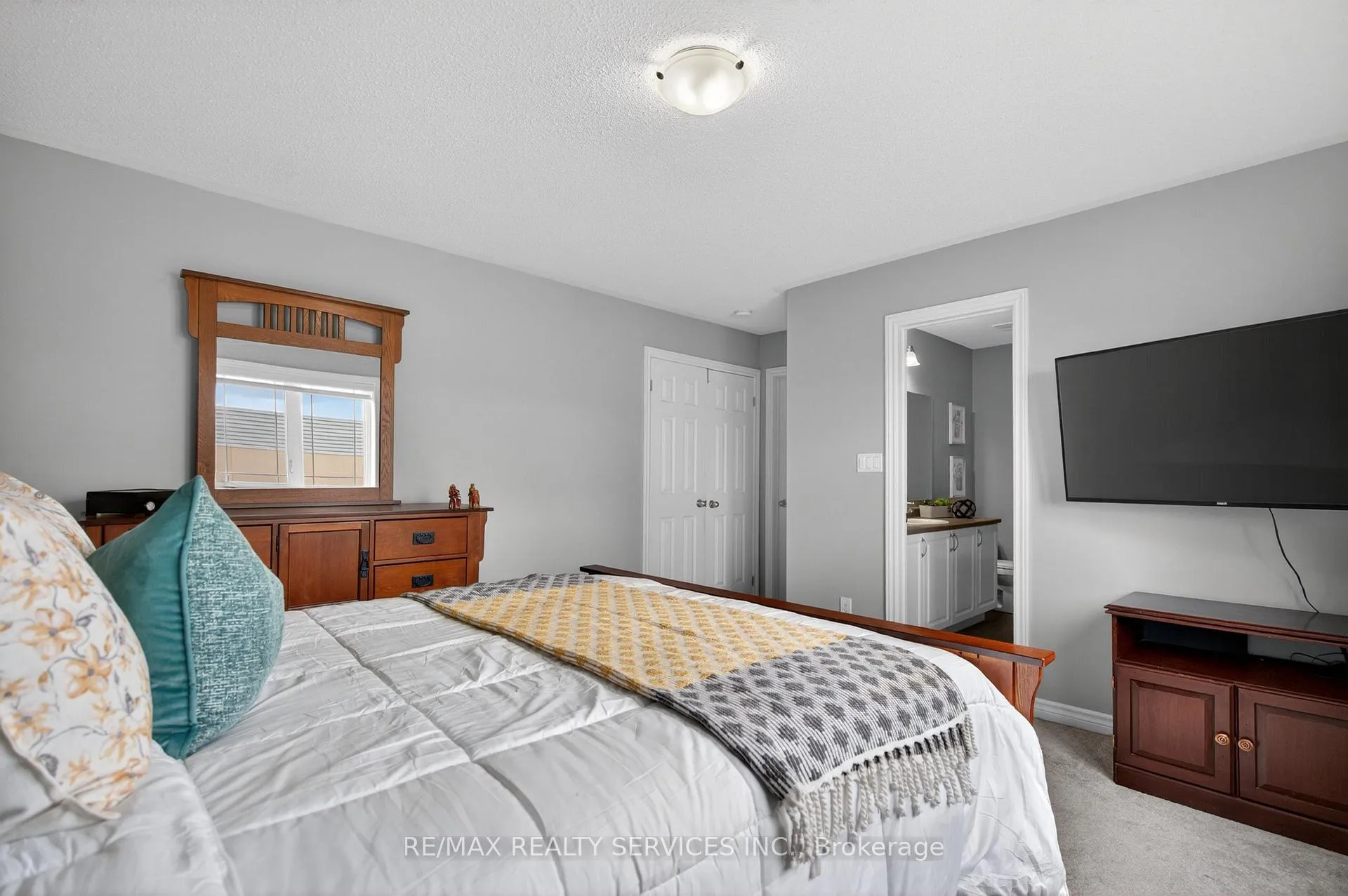 Photo 31 of 69 Mantz Crescent, Whitby, Taunton North — HOMEH