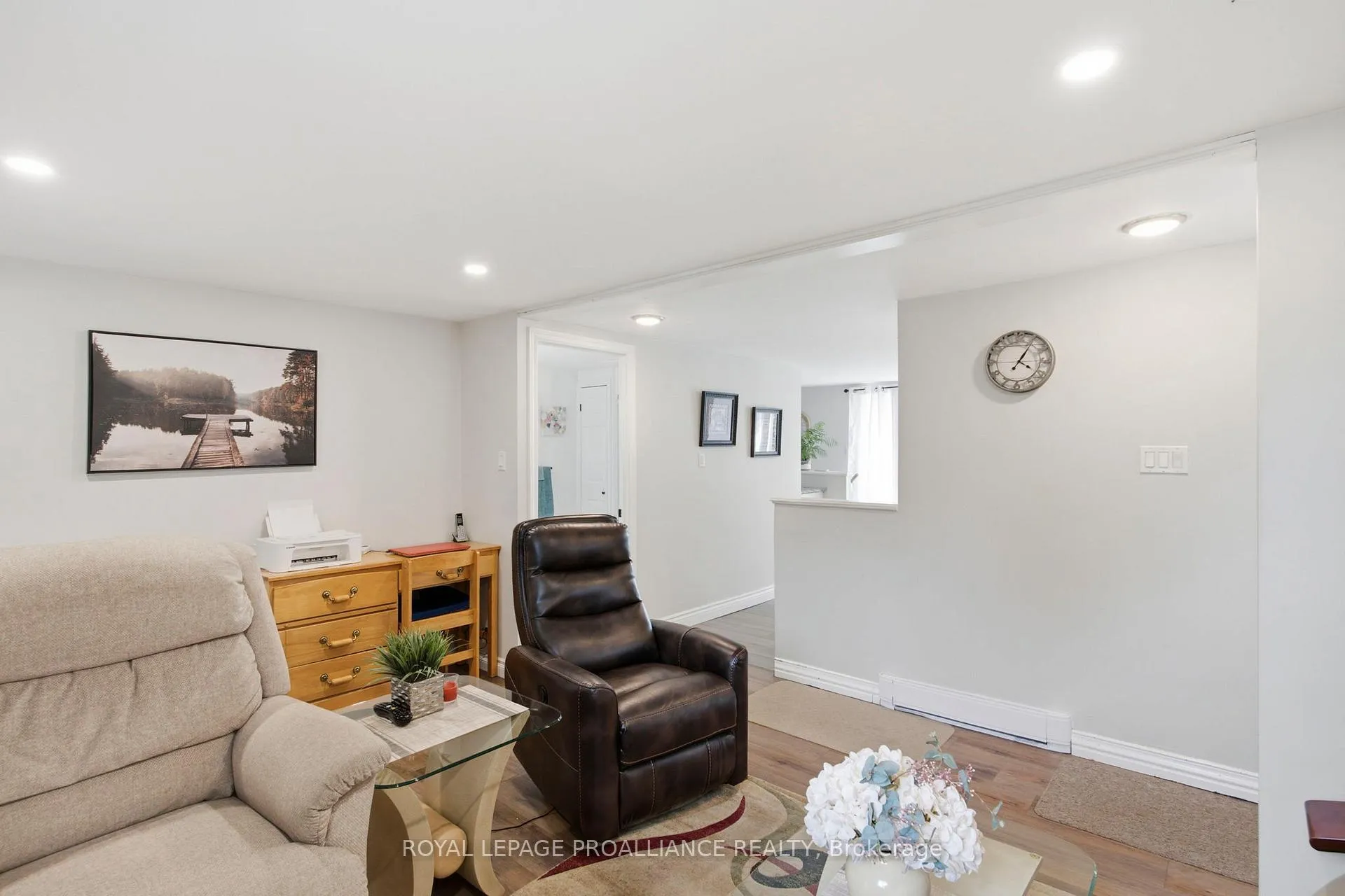 Photo 13 of 209 Helen Street S, Edwardsburgh/Cardinal, Town of Cardinal — HOMEH