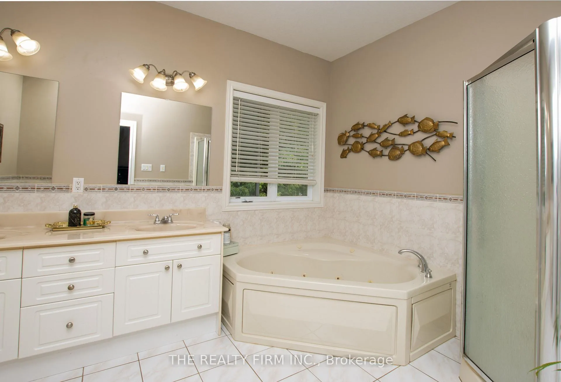 Photo 20 of 24677 Pioneer Line, West Elgin, West Lorne — HOMEH