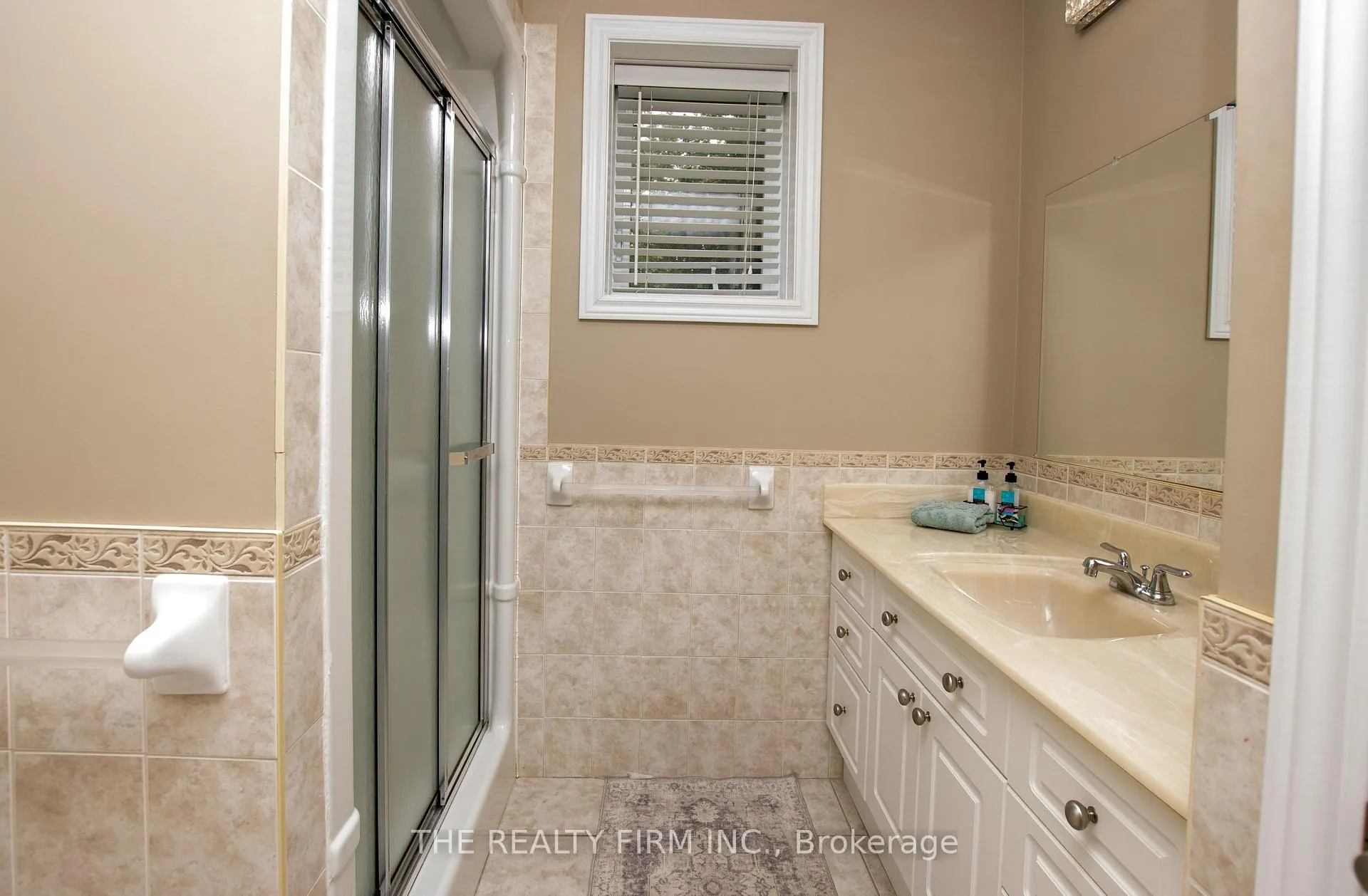 Photo 25 of 24677 Pioneer Line, West Elgin, West Lorne — HOMEH