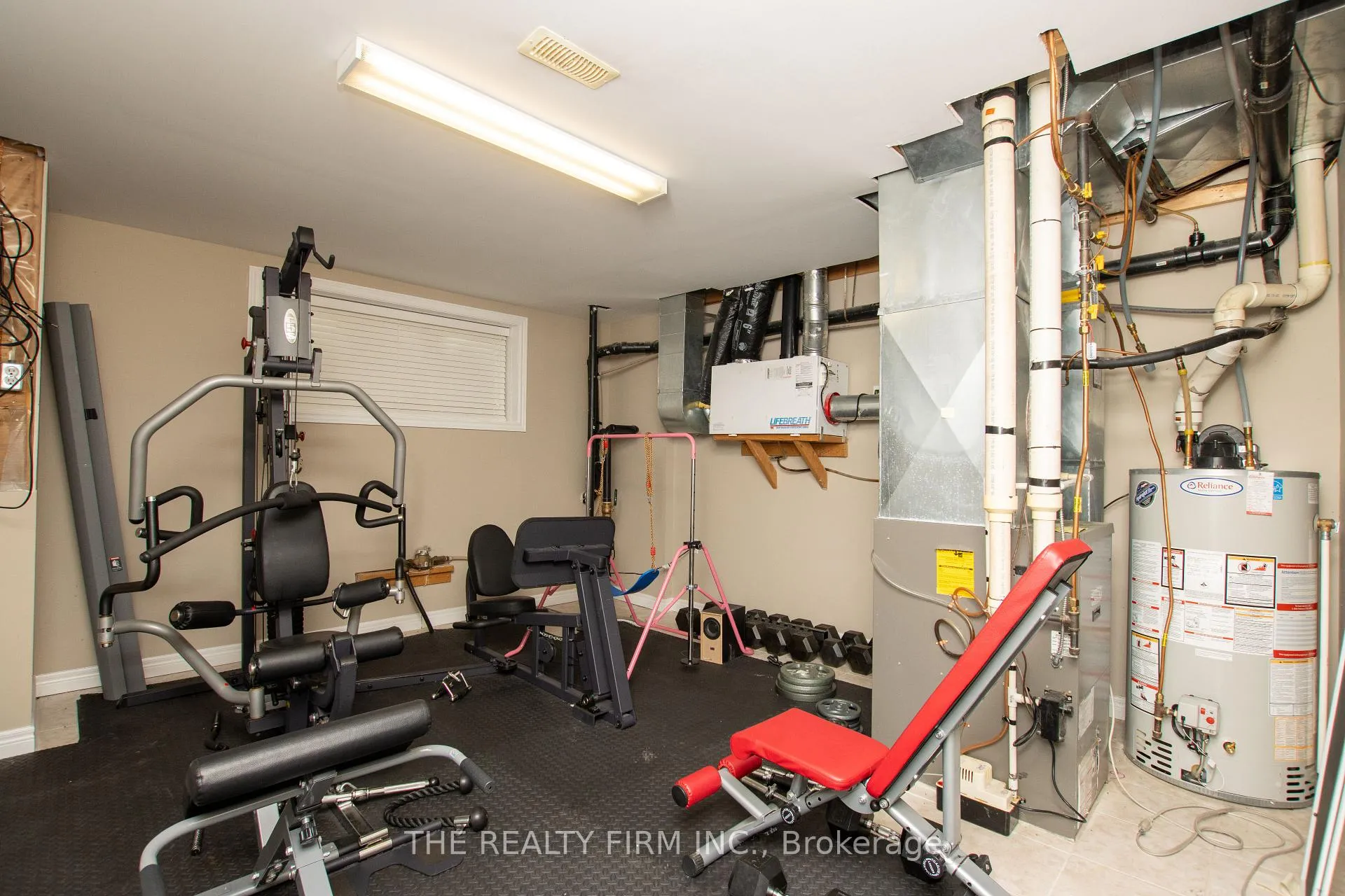 Photo 29 of 24677 Pioneer Line, West Elgin, West Lorne — HOMEH