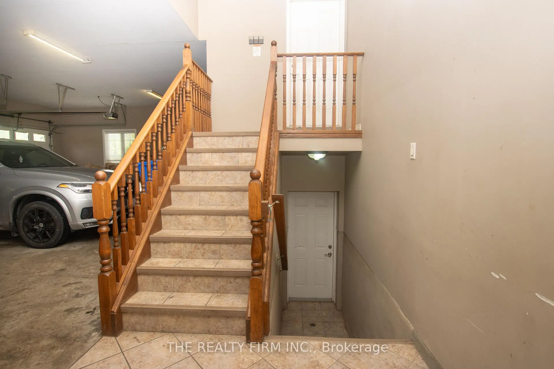 Photo 33 of 24677 Pioneer Line, West Elgin, West Lorne — HOMEH