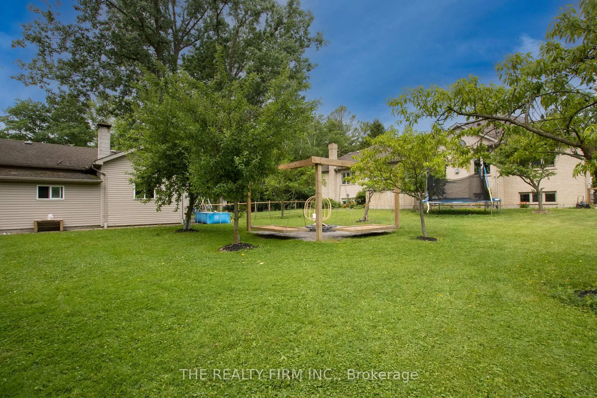 Photo 38 of 24677 Pioneer Line, West Elgin, West Lorne — HOMEH