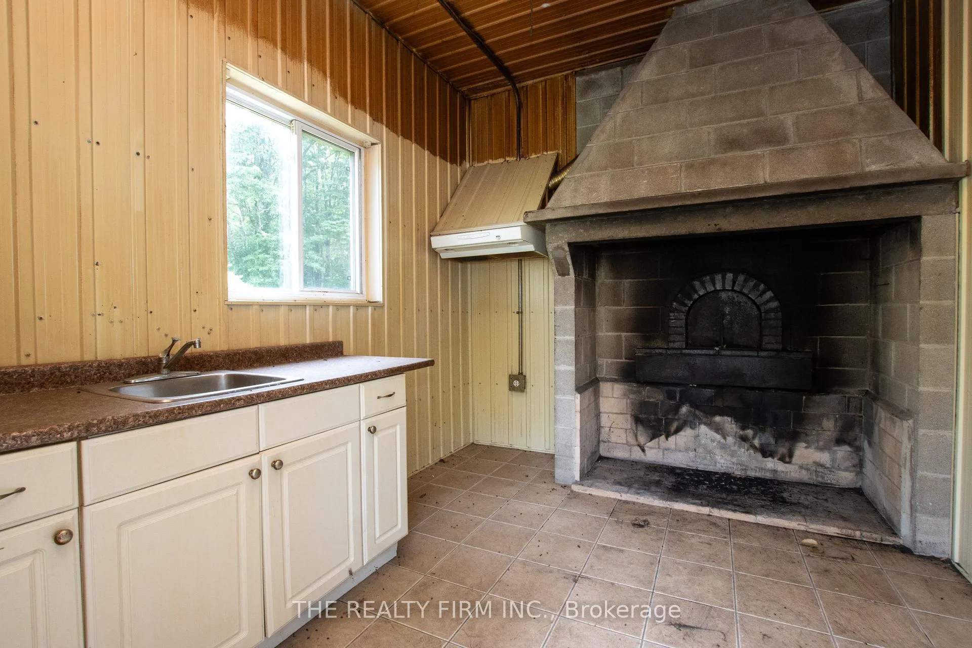 Photo 41 of 24677 Pioneer Line, West Elgin, West Lorne — HOMEH