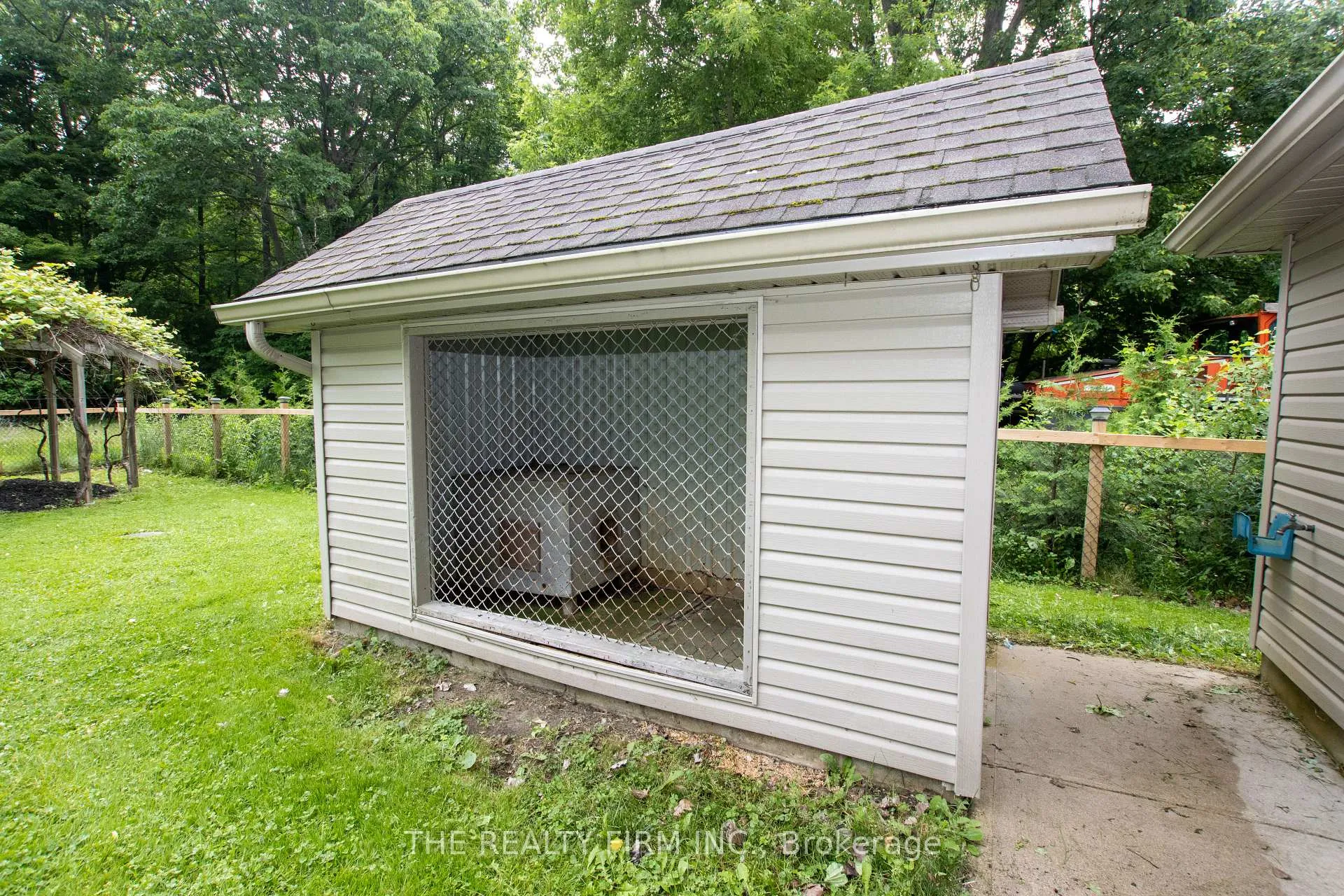 Photo 43 of 24677 Pioneer Line, West Elgin, West Lorne — HOMEH