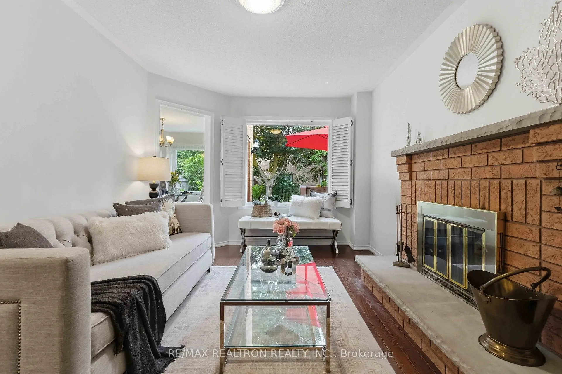 Photo 10 of 857 Hollander Road, Newmarket, Gorham-College Manor — HOMEH