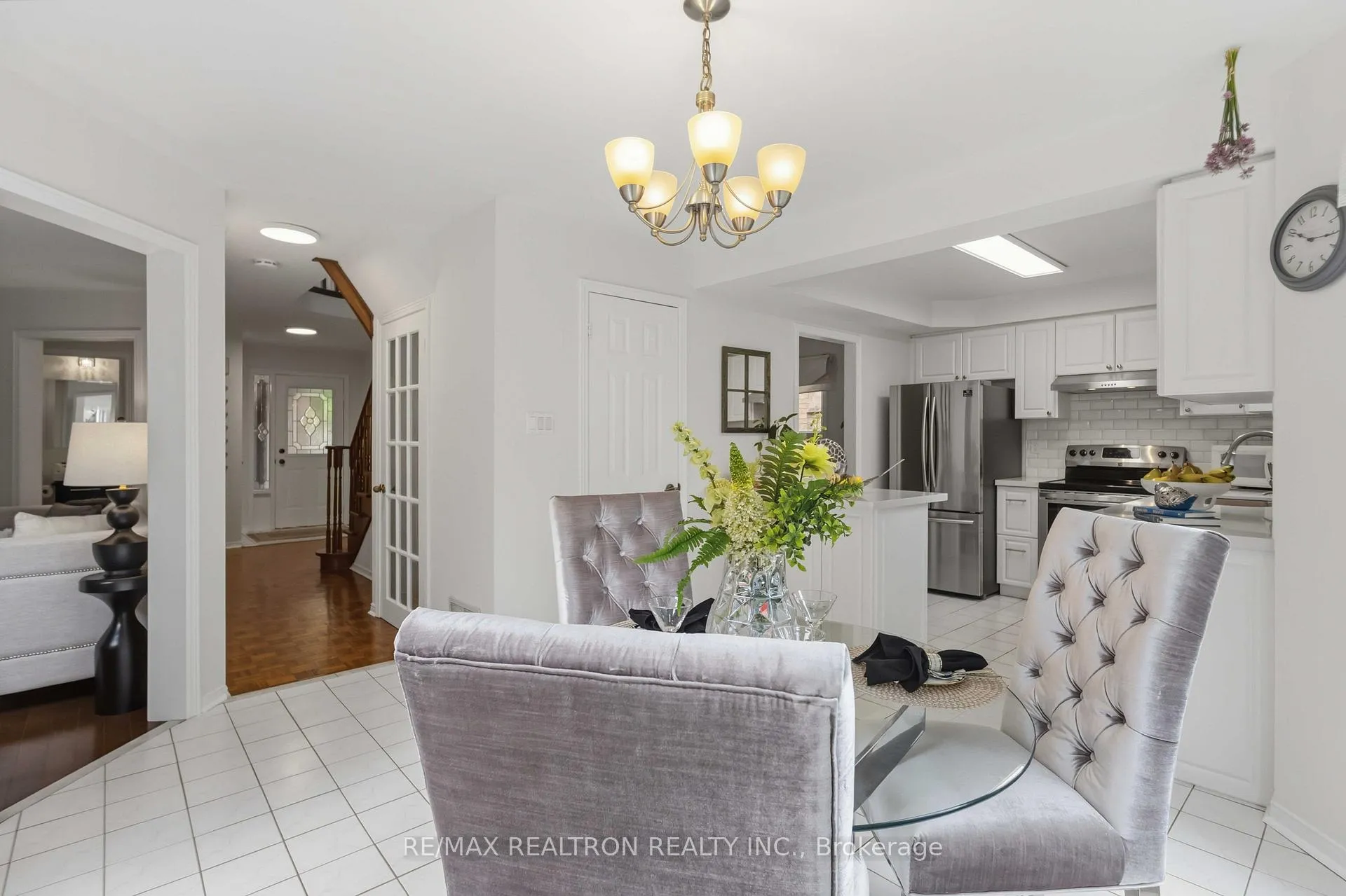 Photo 18 of 857 Hollander Road, Newmarket, Gorham-College Manor — HOMEH