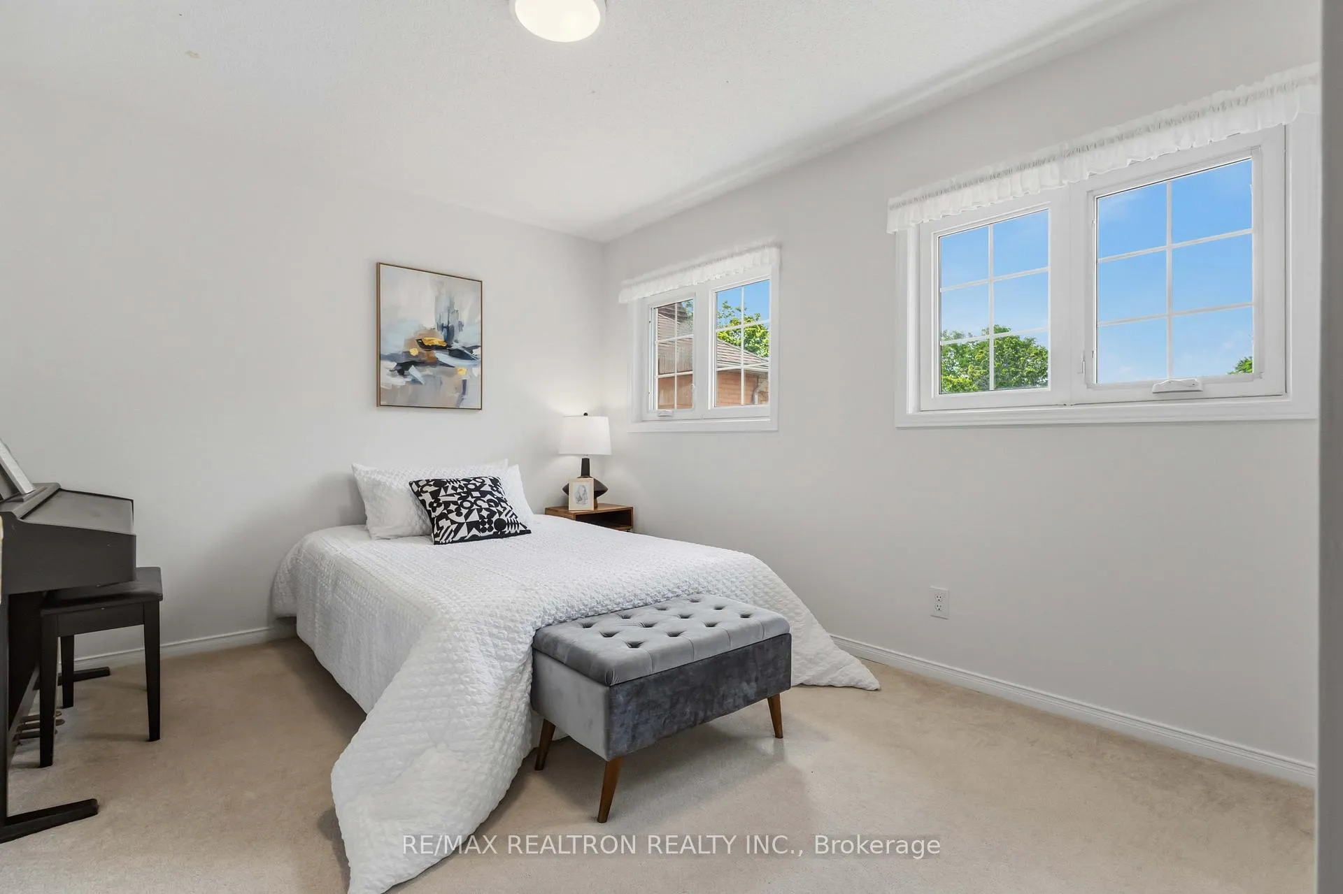 Photo 25 of 857 Hollander Road, Newmarket, Gorham-College Manor — HOMEH