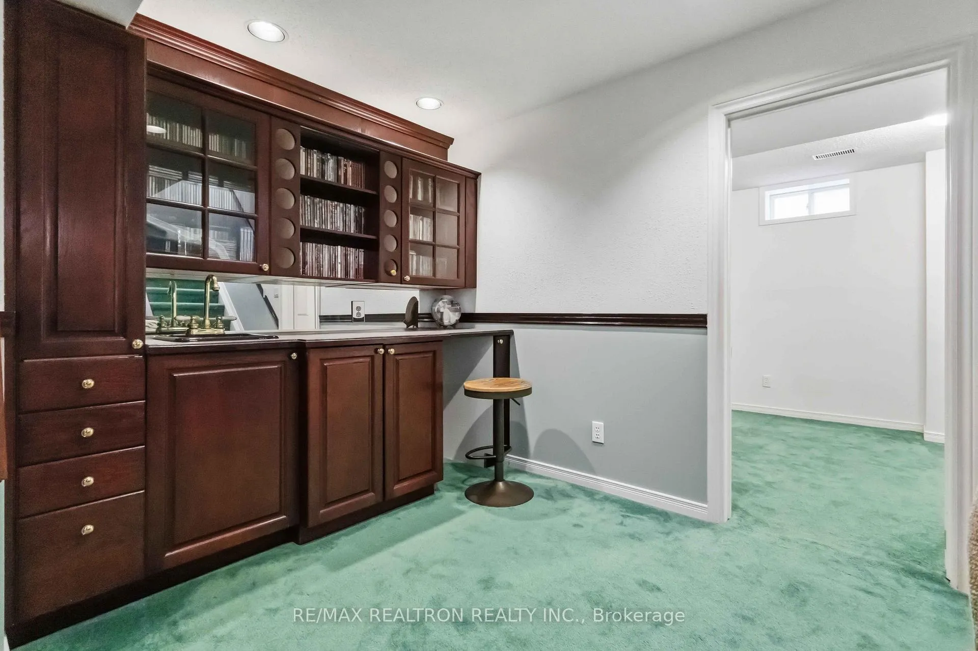Photo 31 of 857 Hollander Road, Newmarket, Gorham-College Manor — HOMEH