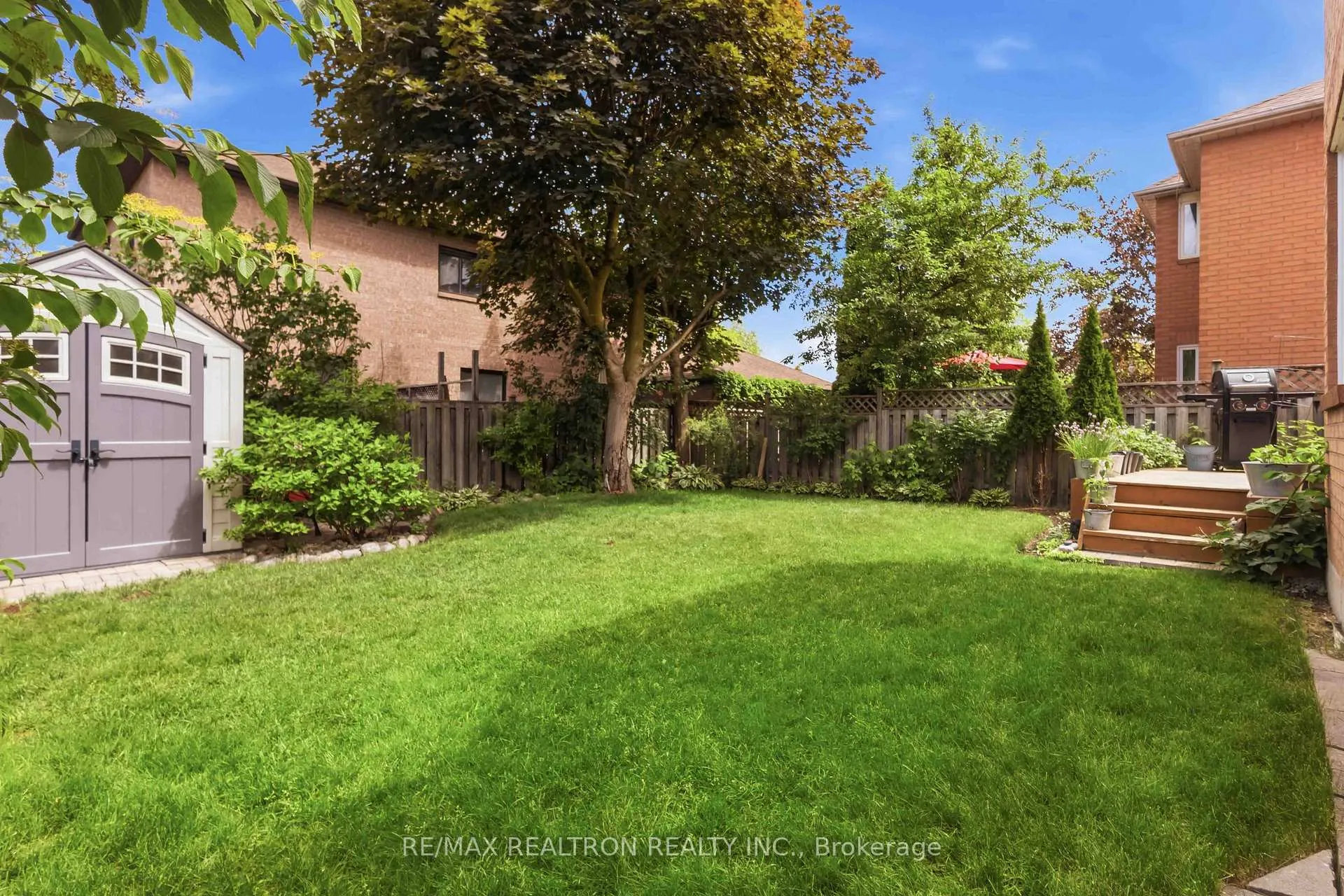 Photo 36 of 857 Hollander Road, Newmarket, Gorham-College Manor — HOMEH