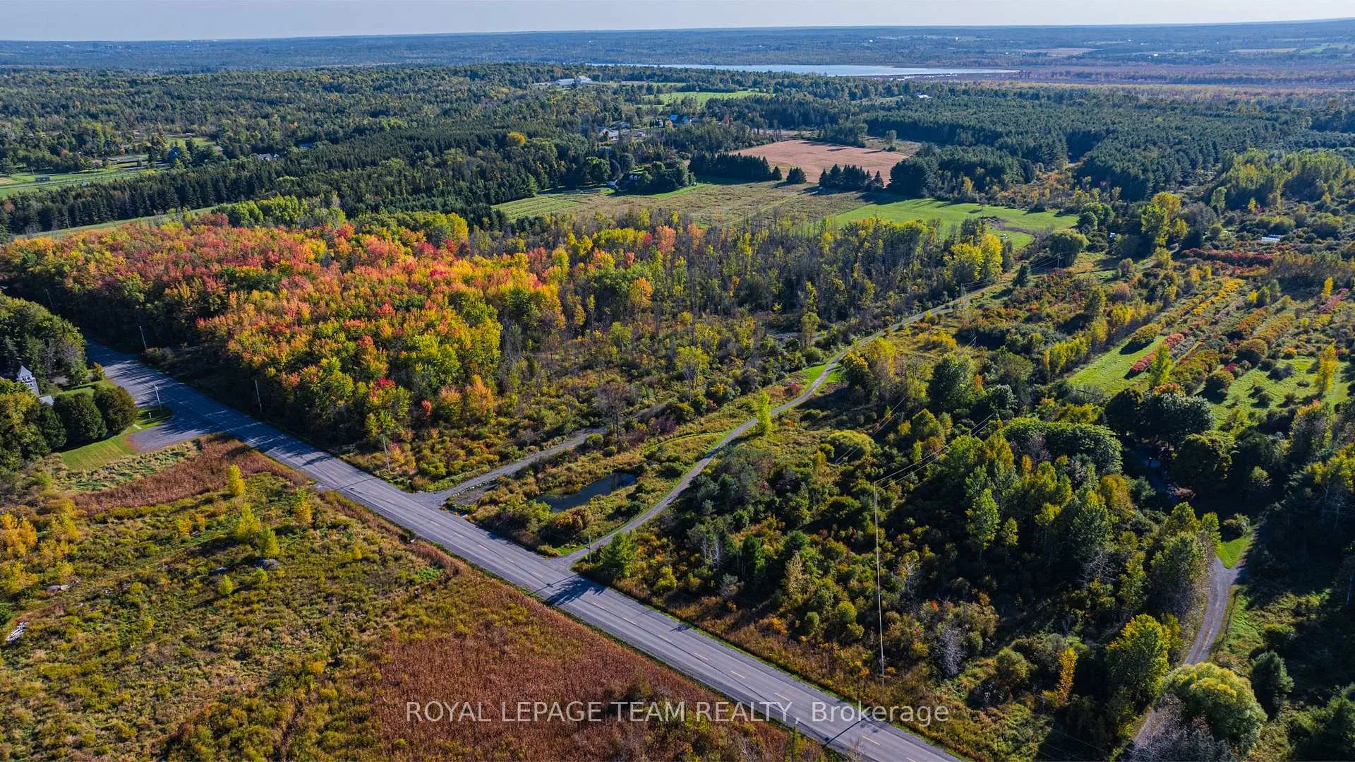 Photo 10 of 2591 Sixth Line Road, Ottawa, Kanata - Kanata (North East) — HOMEH