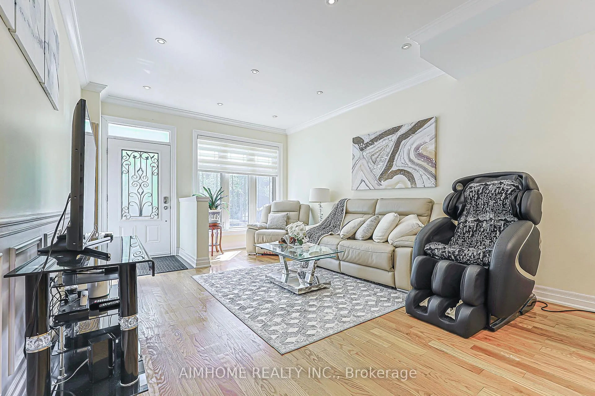 Photo 2 of 386 Jones Avenue W, Toronto, Blake-Jones — HOMEH