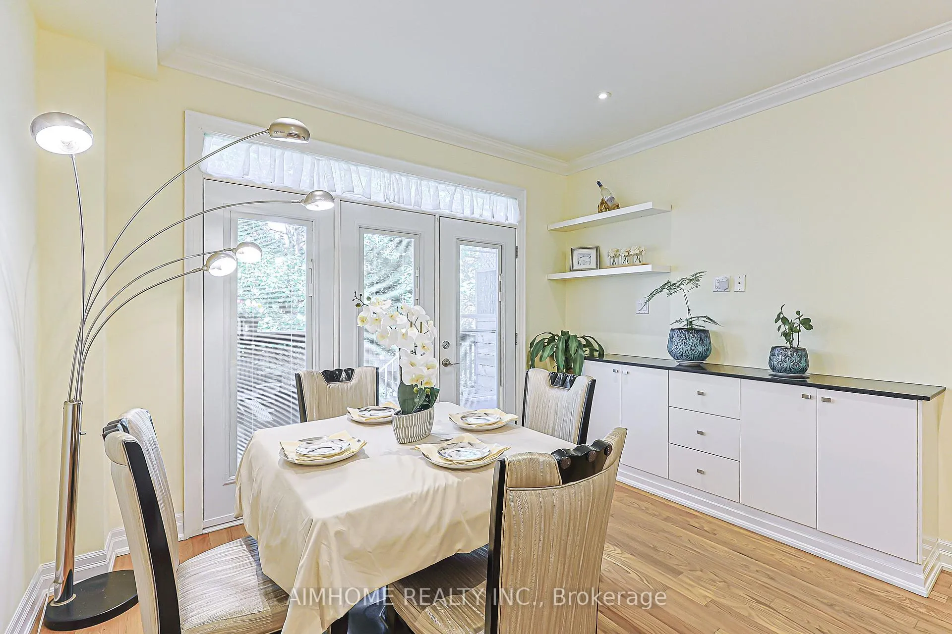 Photo 13 of 386 Jones Avenue W, Toronto, Blake-Jones — HOMEH