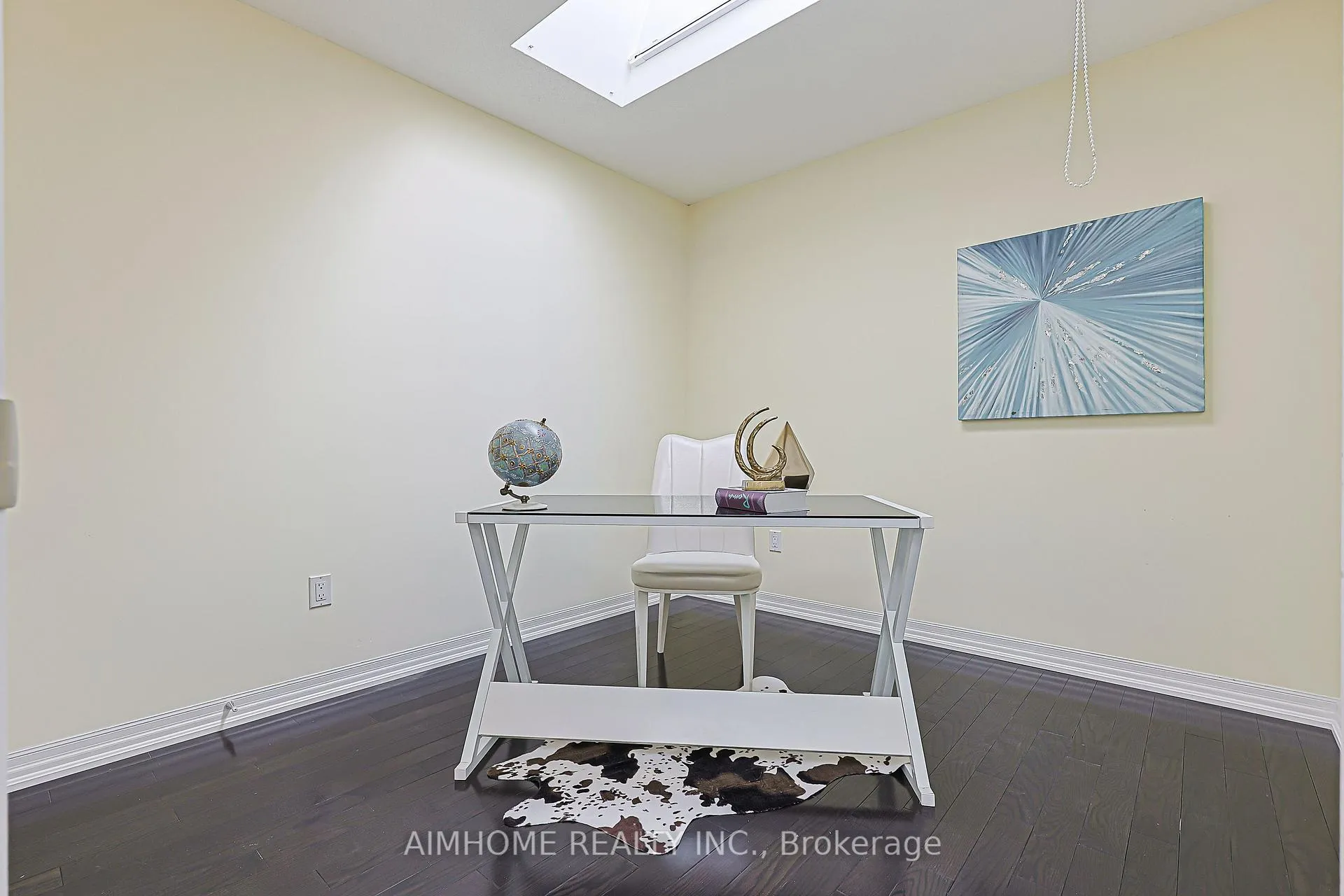 Photo 24 of 386 Jones Avenue W, Toronto, Blake-Jones — HOMEH