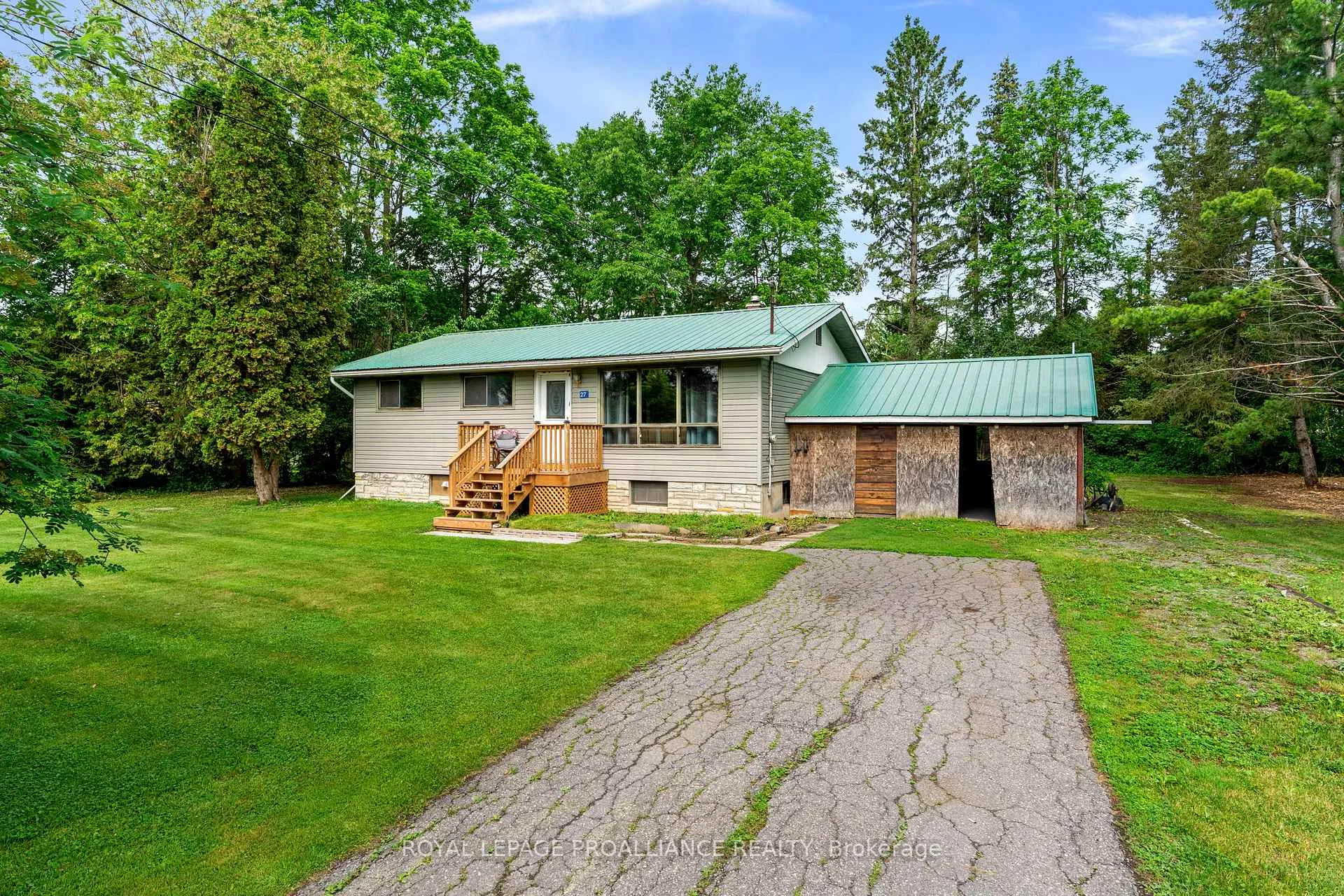 Photo 3 of 29 Bayview Lane, Smiths Falls, Smiths Falls — HOMEH