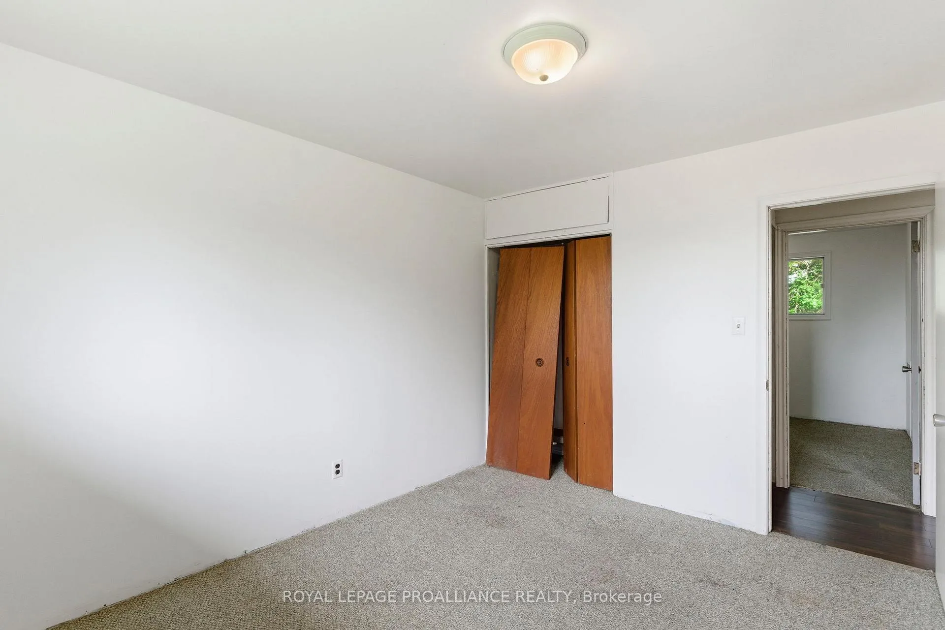 Photo 15 of 29 Bayview Lane, Smiths Falls, Smiths Falls — HOMEH