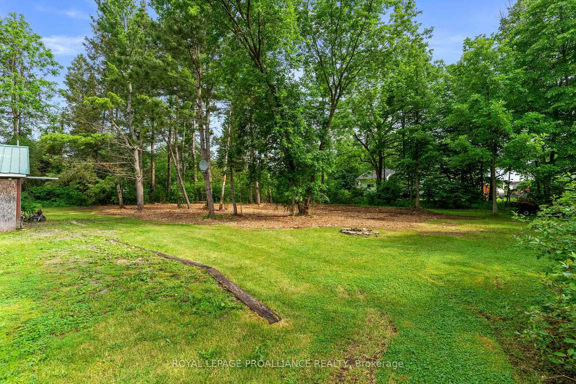 Photo 23 of 29 Bayview Lane, Smiths Falls, Smiths Falls — HOMEH