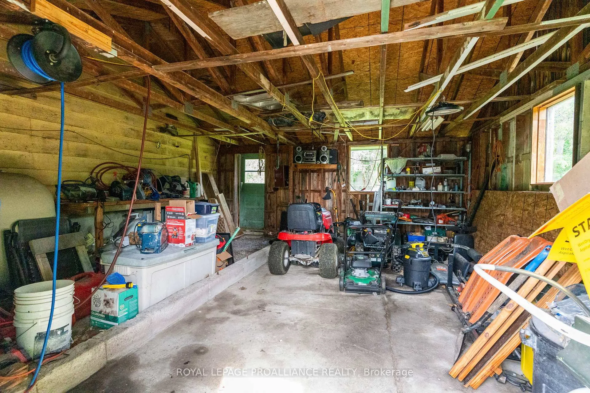 Photo 27 of 29 Bayview Lane, Smiths Falls, Smiths Falls — HOMEH