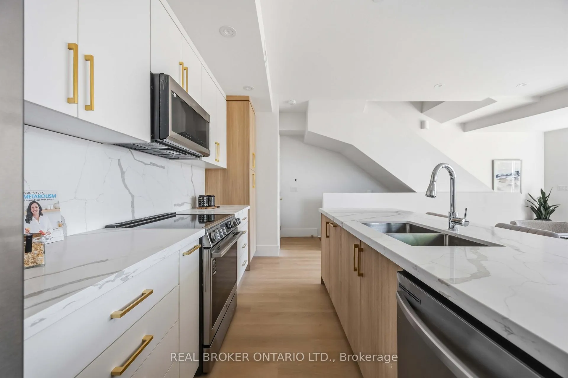 Photo 2 of Unit D, 102 Boultbee Avenue, Toronto, Blake-Jones — HOMEH