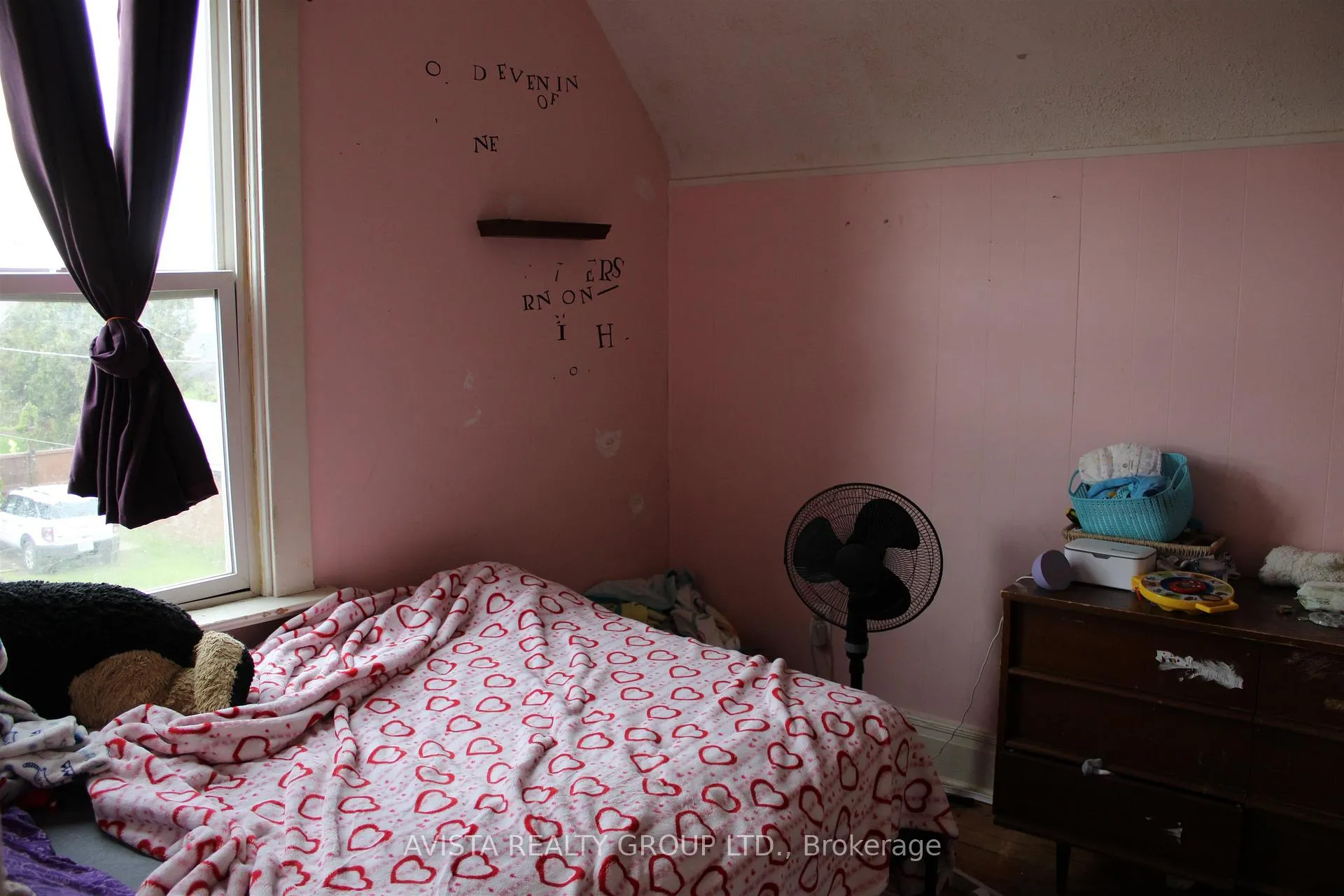 Photo 15 of 221 Francis St W, Thunder Bay, Westfort — HOMEH
