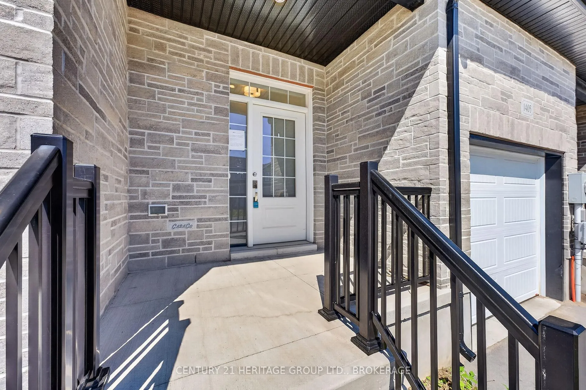 Photo 2 of 1407 Summer Street, Kingston, Kingston East (Incl Barret Crt) — HOMEH
