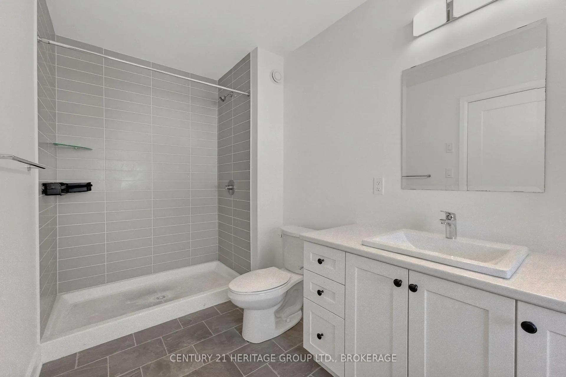 Photo 22 of 1407 Summer Street, Kingston, Kingston East (Incl Barret Crt) — HOMEH