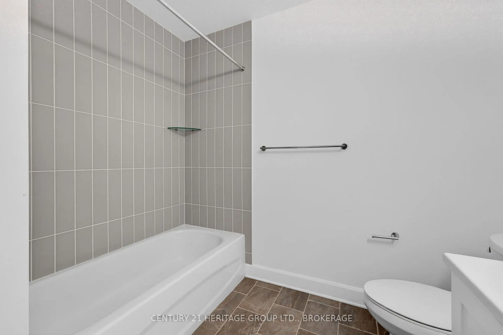 Photo 30 of 1407 Summer Street, Kingston, Kingston East (Incl Barret Crt) — HOMEH