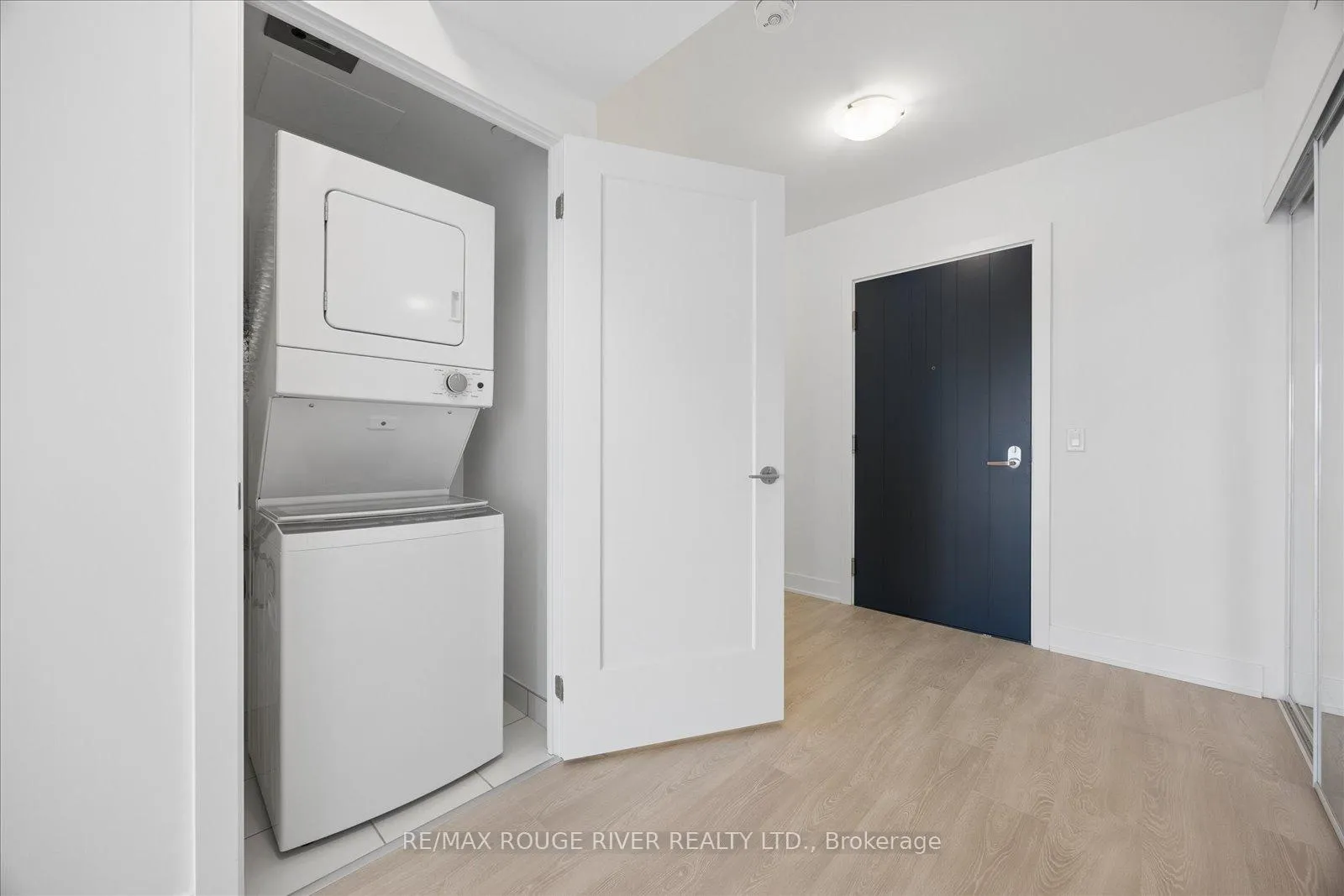 Photo 20 of Unit 728, 2545 Simcoe Street N, Oshawa, Windfields — HOMEH